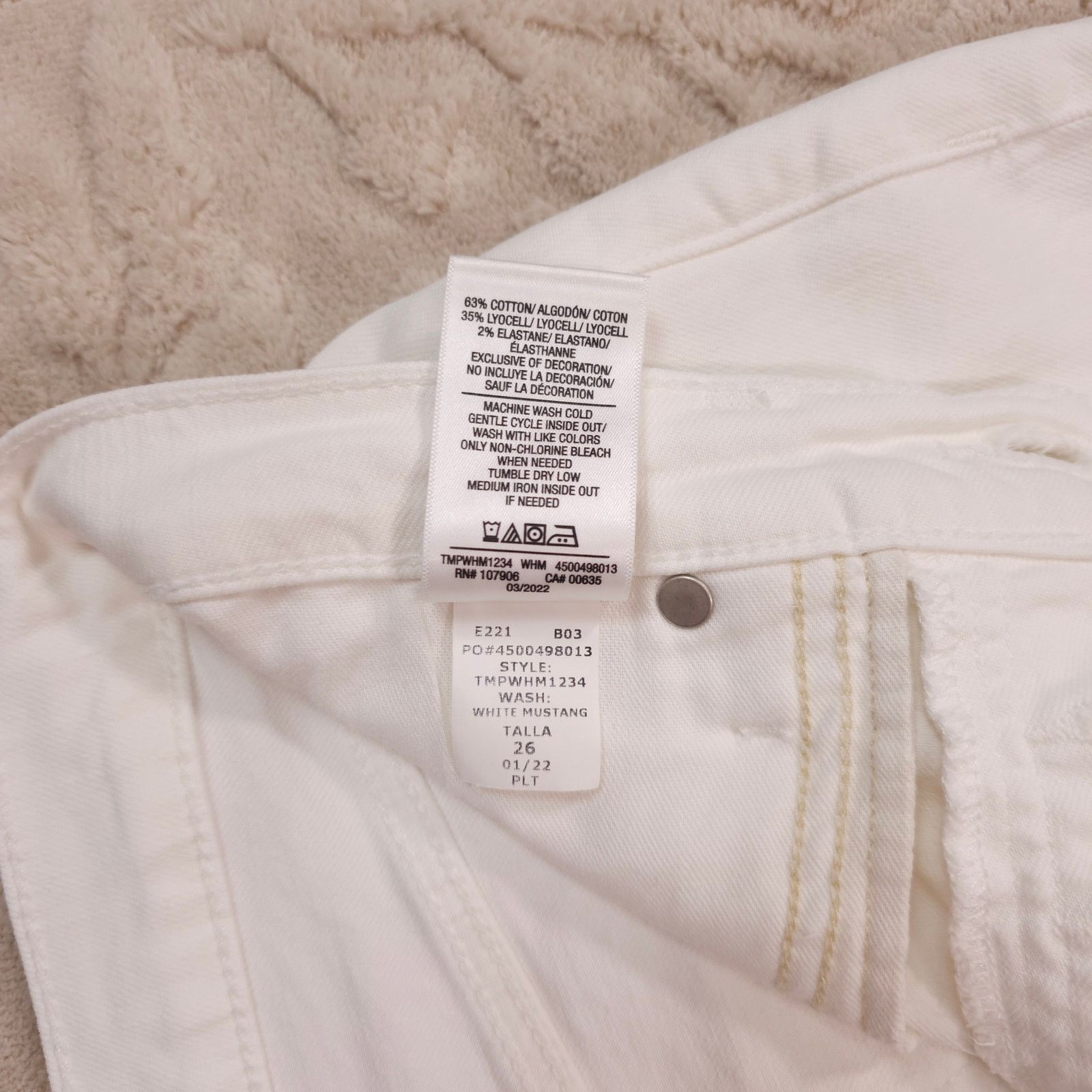 Hudson Hudson Thalia 90's Loose Fit Jean White Sz 26 Size 26" / US 2 / IT 38 - 7 Thumbnail