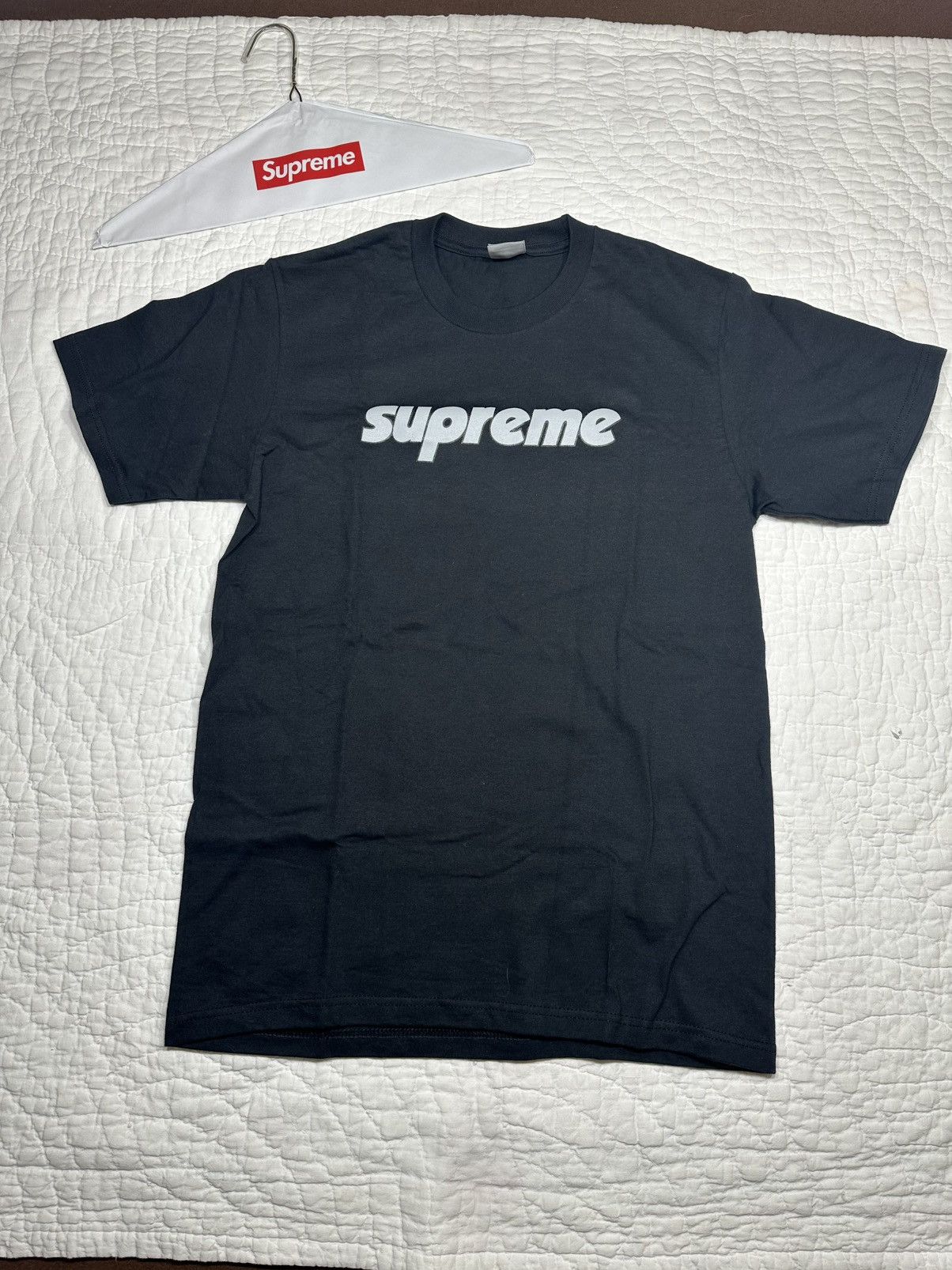 Supreme SUPREME PINLINE TEE SIZE MEDIUM BLACK- BRAND NEW Size US M / EU 48-50 / 2 - 1 Thumbnail