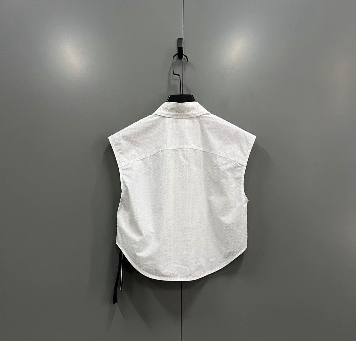 Alexander Wang Alexander Wang 25 Style Crystal Sleeveless Blouse J41 Size XS / US 0-2 / IT 36-38 - 2 Thumbnail
