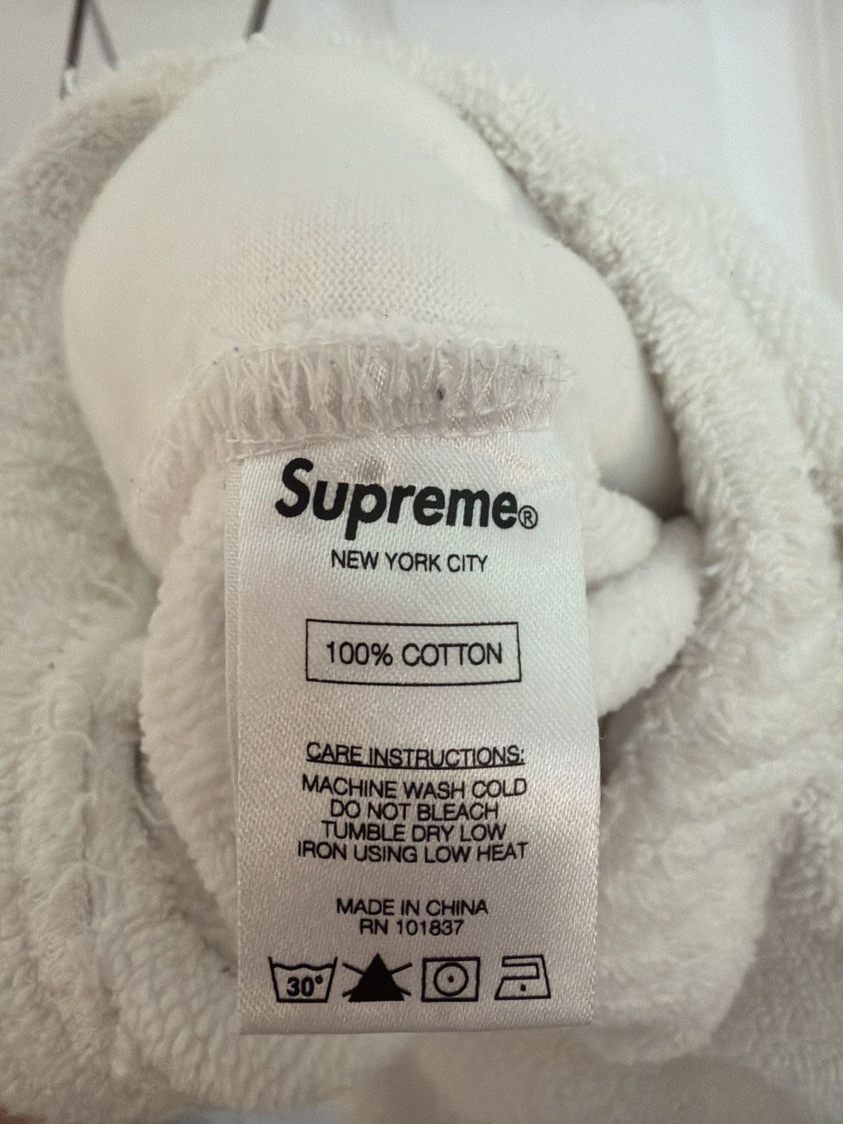 Supreme Large Supreme Terry Short SS16 Size US 34 / EU 50 - 6 Thumbnail