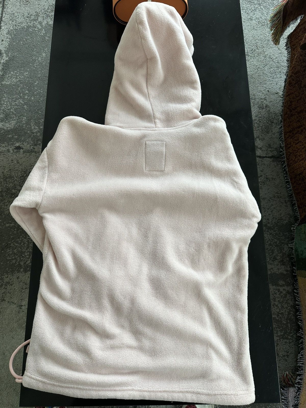 Columbia × Kith One accessory is missing from the hood line. Size US L / EU 52-54 / 3 - 6 Thumbnail