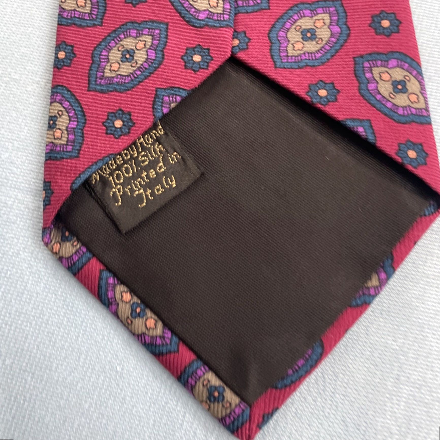 Vintage FERRELL REED Italy Silk Tie Sacred Shakra Geometry Pink Magenta Green vtg 3.5x60 Cap­sule Wide Necktie Men Pattern: Geometric Size ONE SIZE - 5 Thumbnail