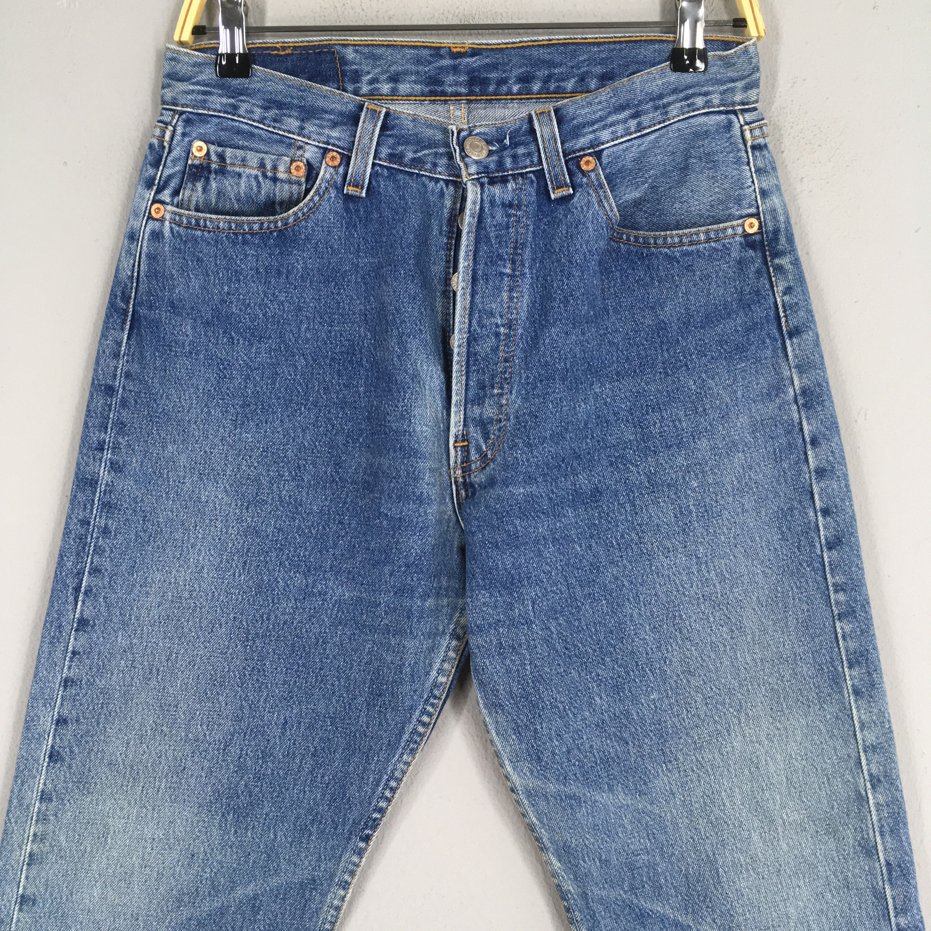 Levi's Size 28x30 Vintage 90s Levi's 501 Distressed Blue Jeans S374 Size US 28 / EU 44 - 2 Thumbnail