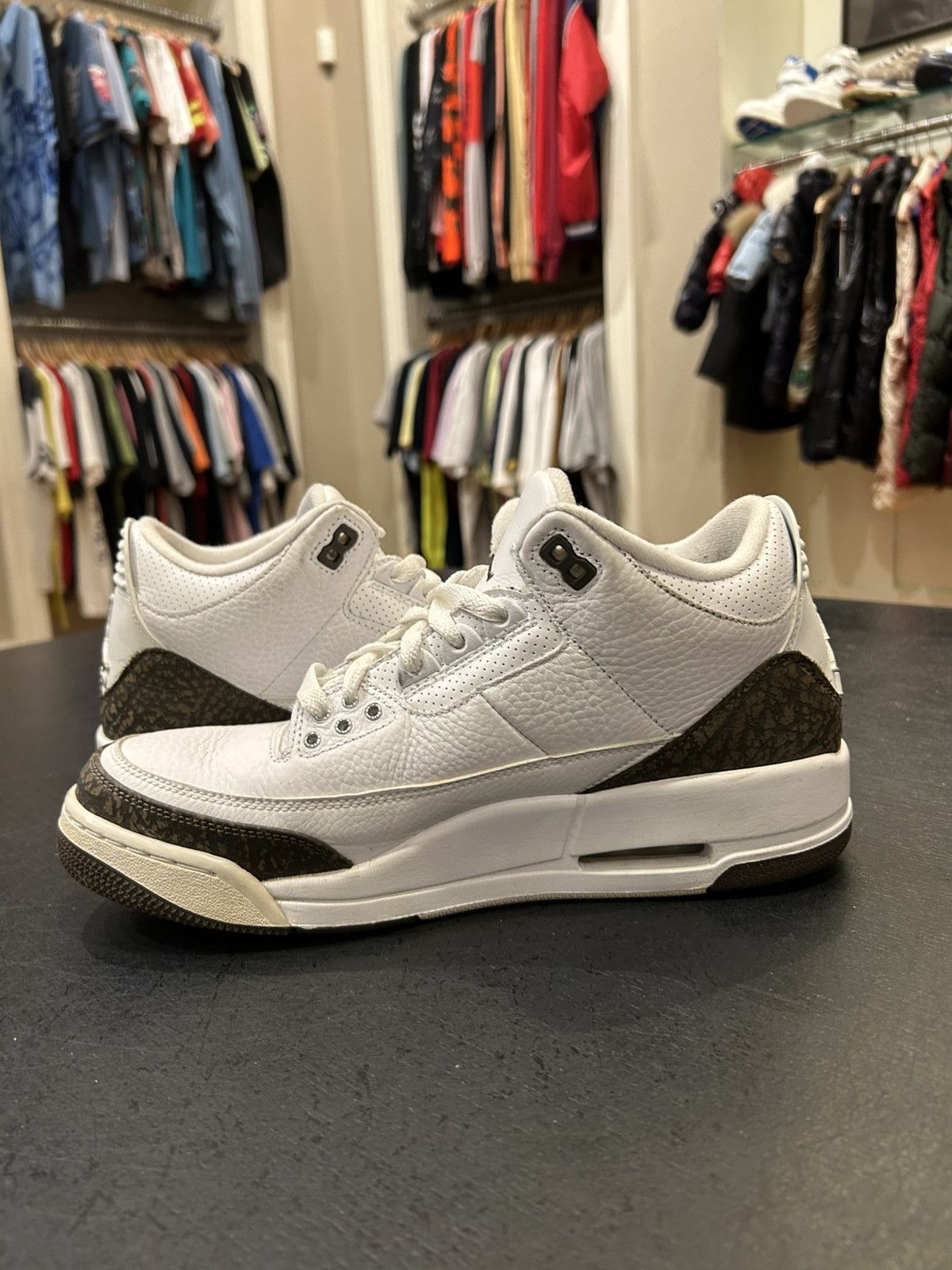 Jordan Brand Jordan 3 Retro ‘Mocha’ Size US 9.5 / EU 42-43 - 3 Thumbnail