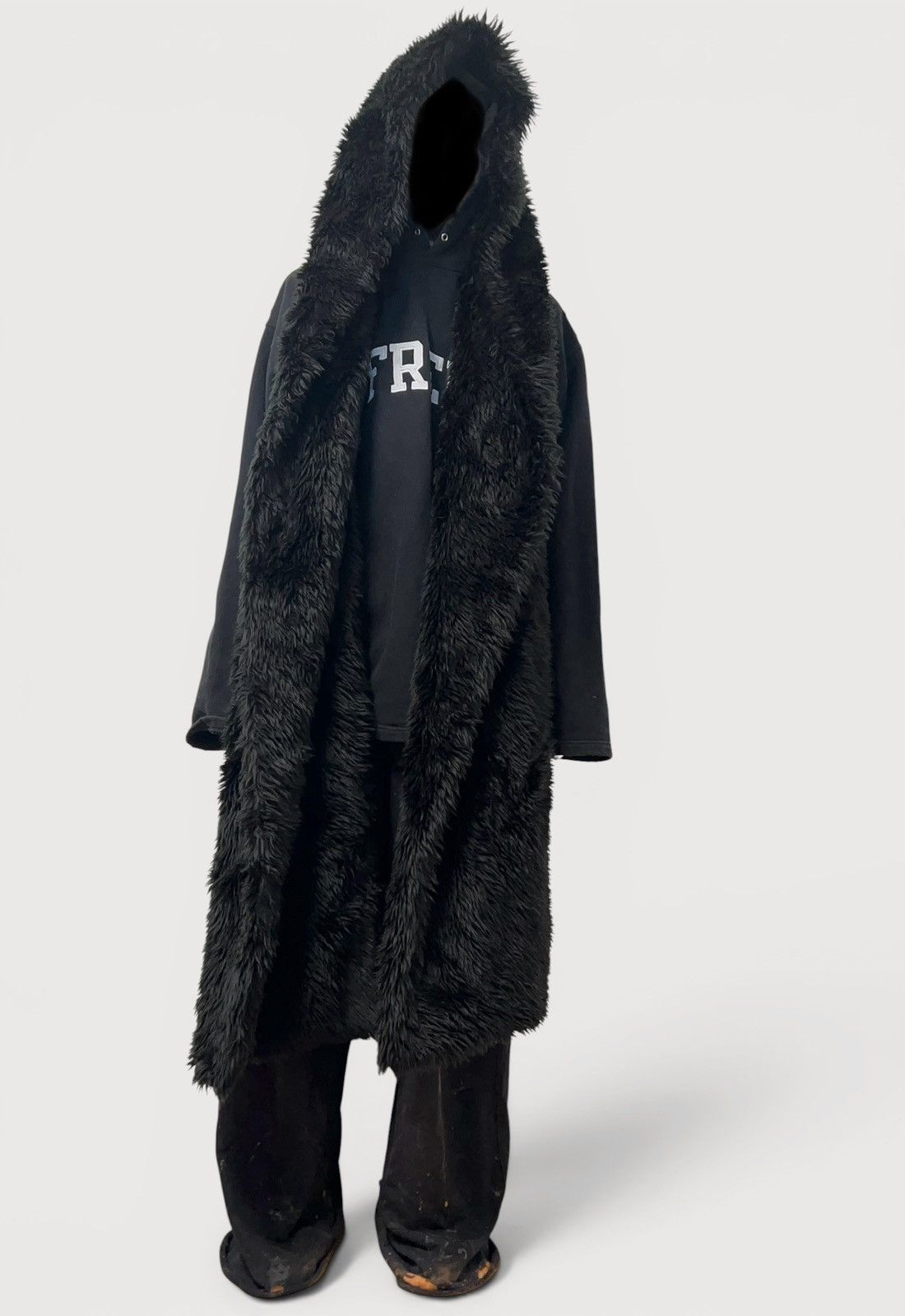 Balenciaga 2023 Mud Show Hooded Faux Fur Scarf Size ONE SIZE - 1 Thumbnail