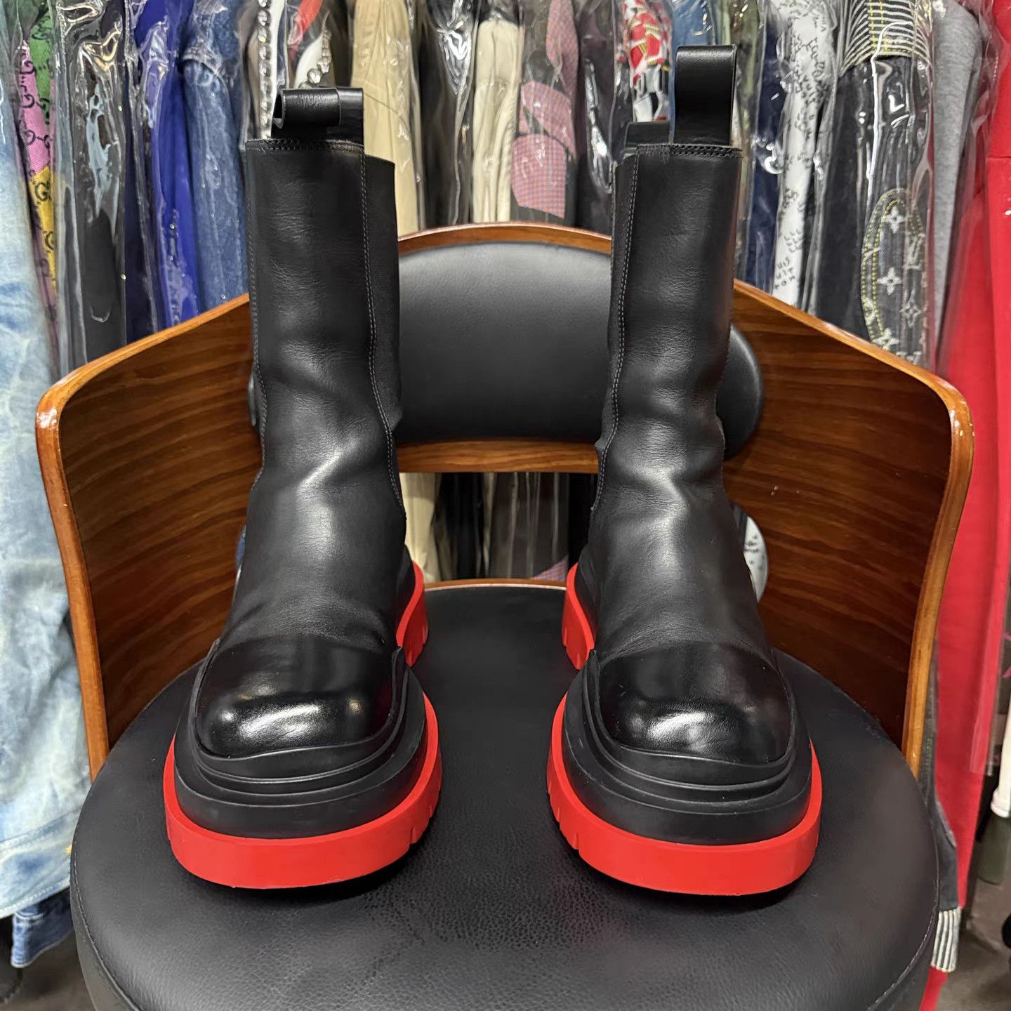 Bottega Veneta Bottega Veneta Red Sole Mid-Calf Chelsea Boots K15 Size US 6 / IT 36 - 2 Thumbnail