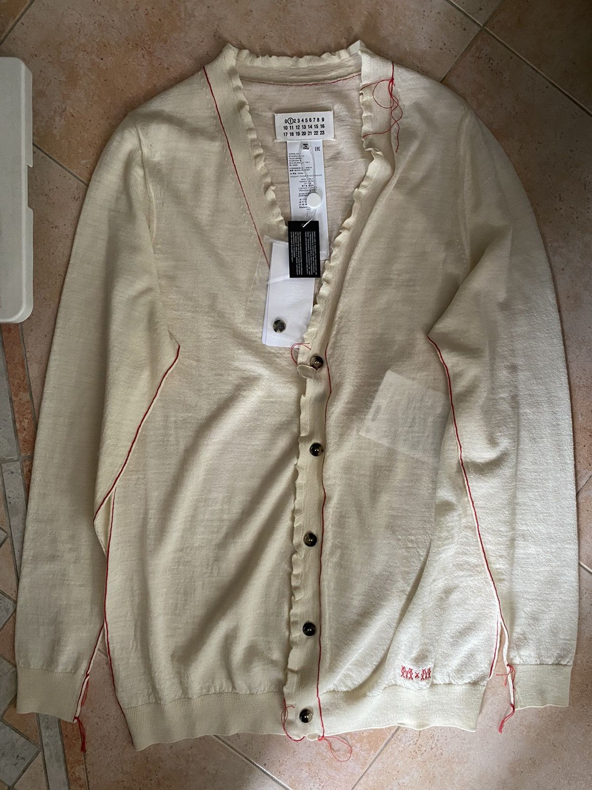 John Galliano × Maison Margiela ［Quiet Luxury] Maison Margiela wool and silk blend cardigan Size XS / US 0-2 / IT 36-38 - 1 Thumbnail