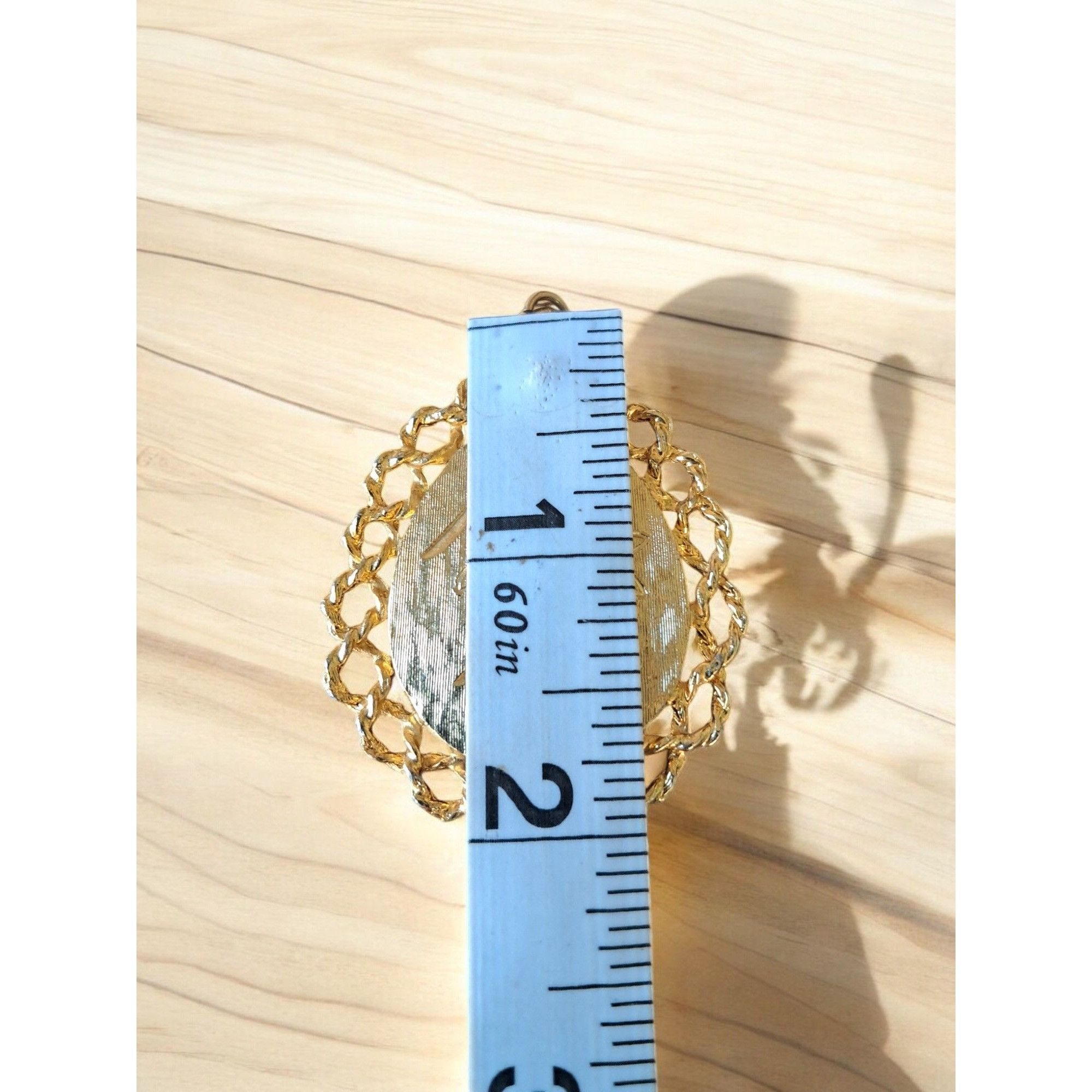 Other Floral Engraved Filigree Border Goldtone Pendant Size ONE SIZE - 2 Thumbnail