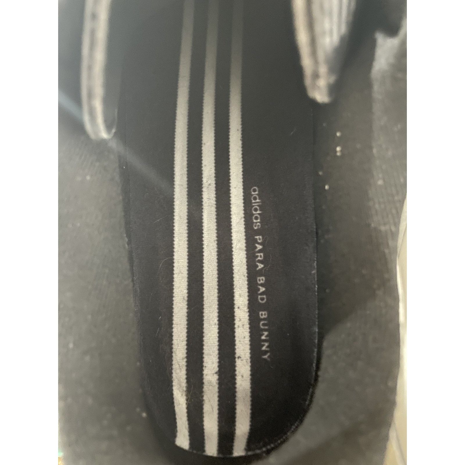 Adidas ADIDAS GAZELLE INDOOR BAD BUNNY CORE WHITE SZ 10.5 PREOWNED Size US 10.5 / EU 43-44 - 6 Thumbnail