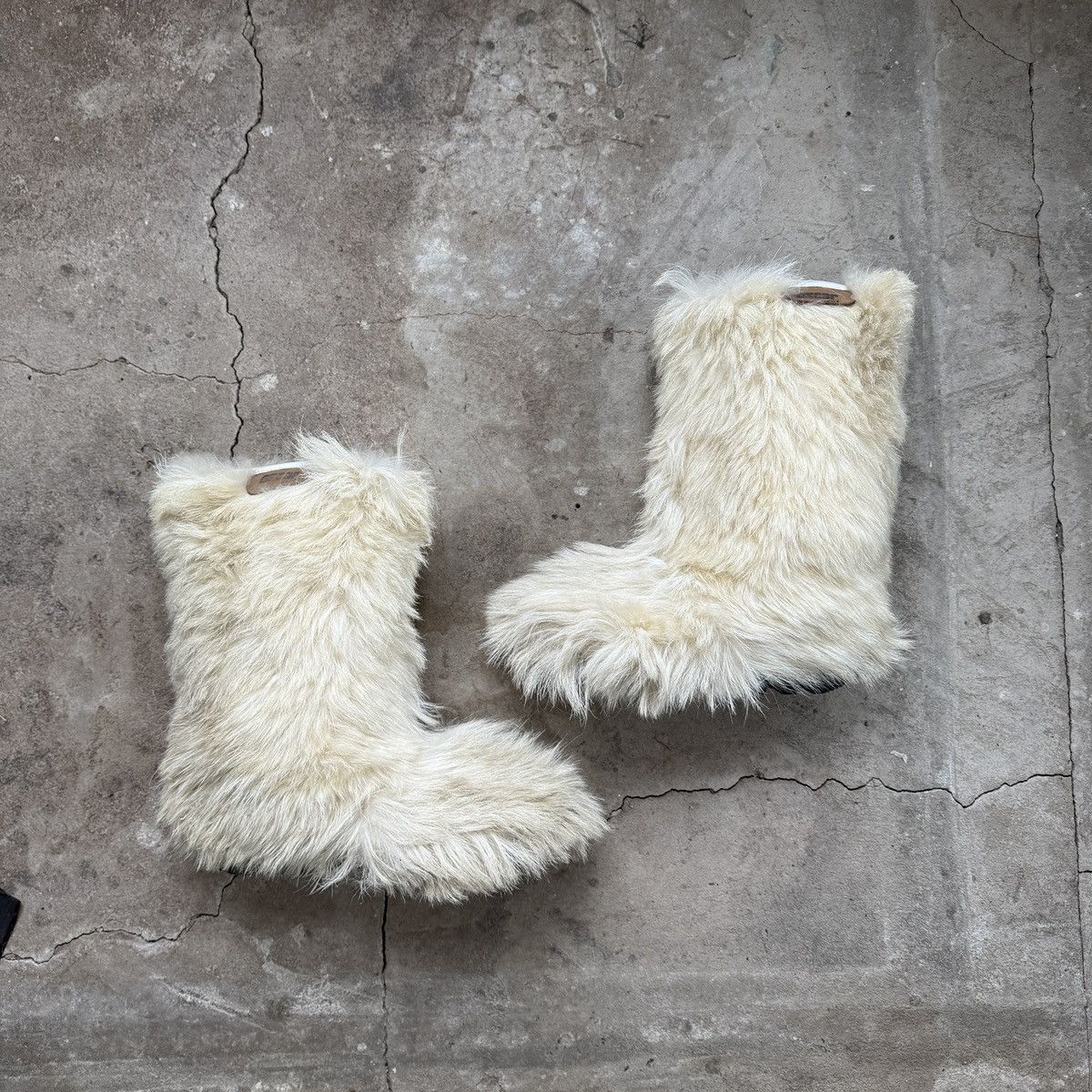 Le Grande Bleu (L.G.B.) Fur boots moon boot roxy oscar sport Size US 9 / IT 39 - 8 Thumbnail