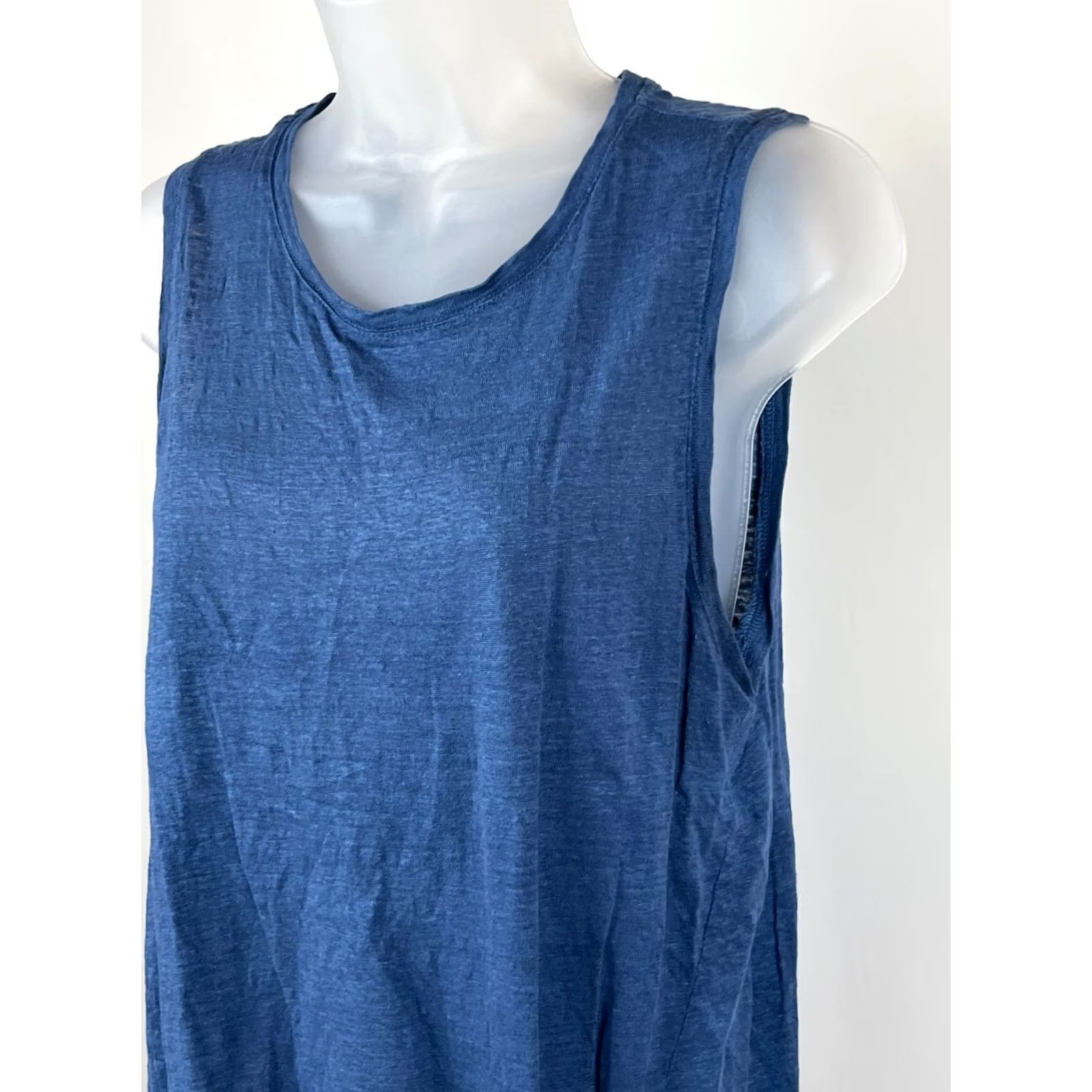 Banana Republic Banana Republic Tank Womens Medium Blue Pullover Sleeveless Round Neck Shirt Top Linen Polyester Casual Summer/ Spring Womens Regular M Blue Tank Top Size M / US 6-8 / IT 42-44 - 3 Thumbnail