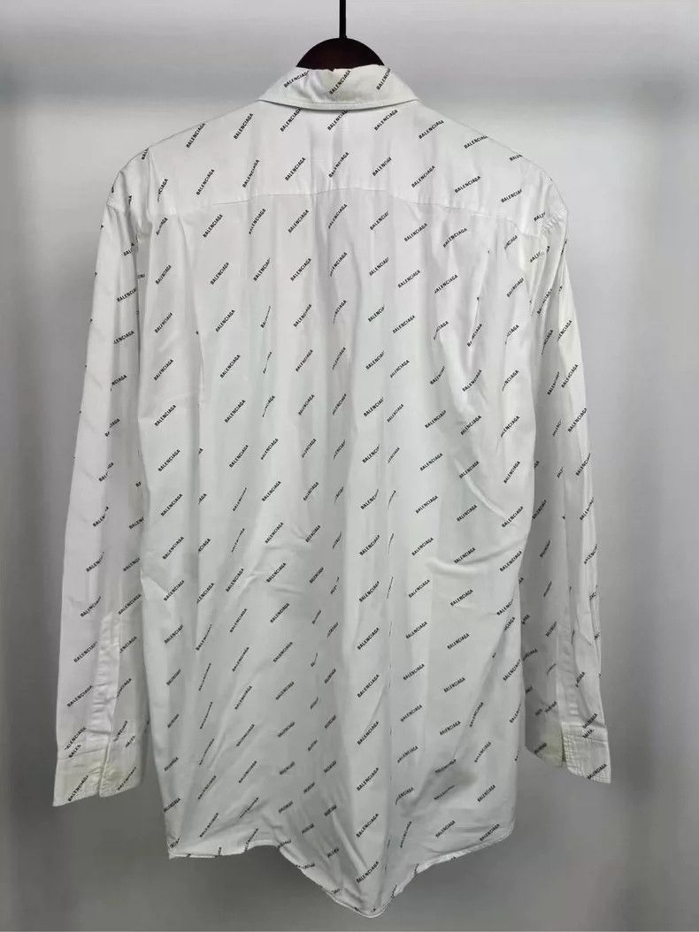 Balenciaga Balenciaga size 38 Bullet screen full of shirts Size US XS / EU 42 / 0 - 2 Thumbnail