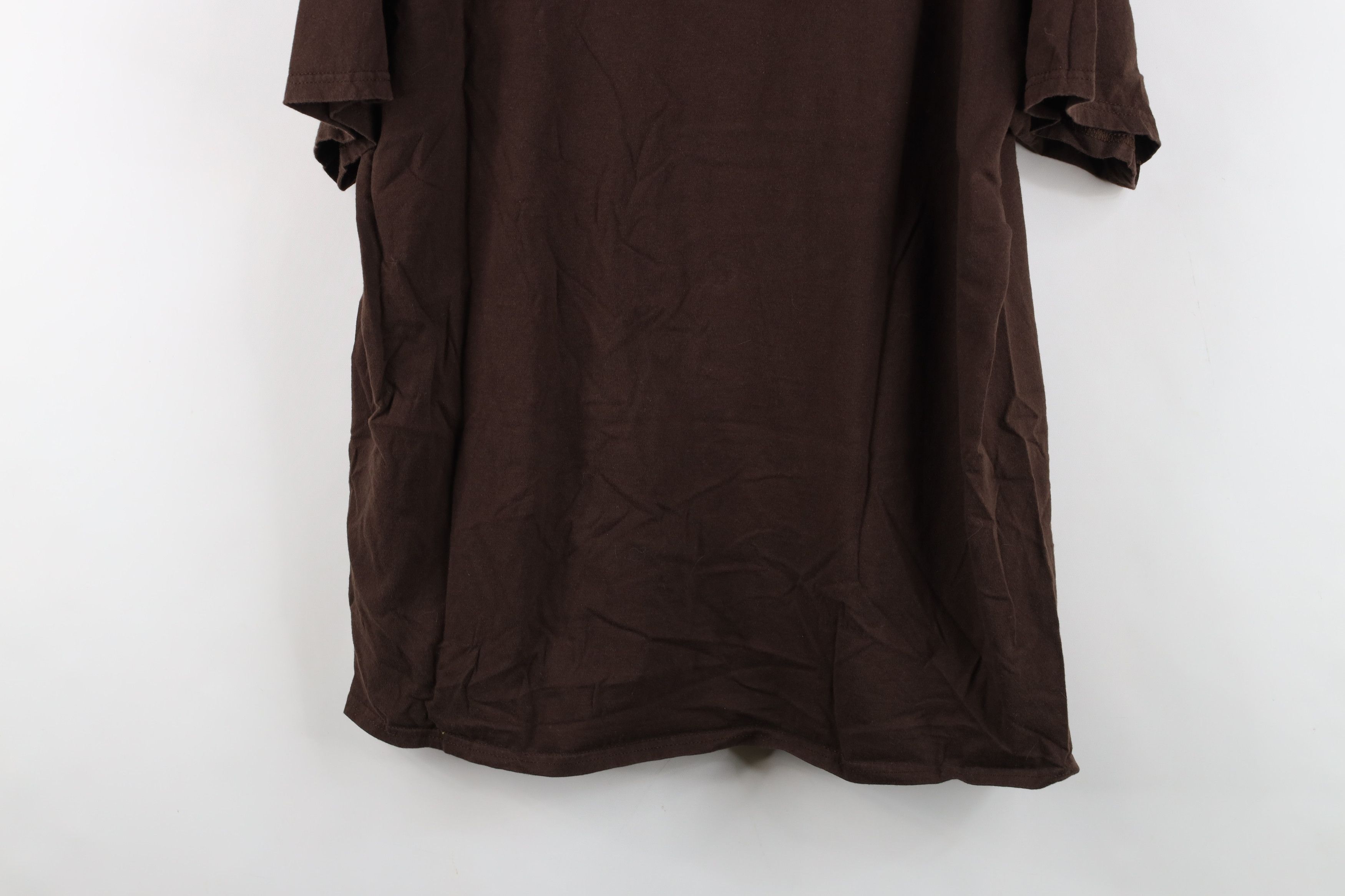 Vintage Vintage Streetwear Machine Gun Short Sleeve T-Shirt Brown Size US XL / EU 56 / 4 - 12 Thumbnail