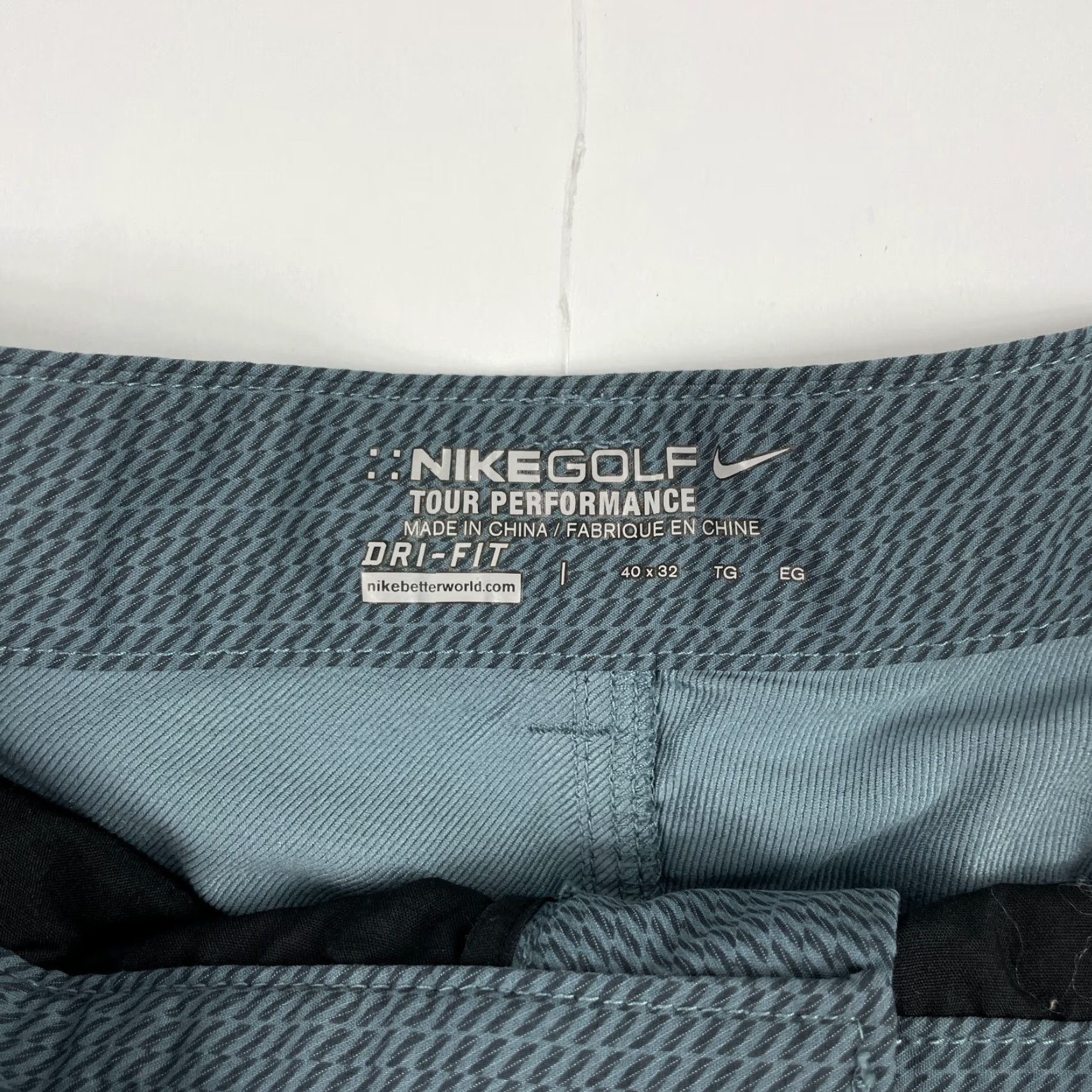 Nike Nike Golf Pants Mens 40 x 32 Blue Dri-Fit Straight Leg Golfer Outdoor Casual Workwear 5-Pocket Dress Pants Size US 40 / EU 56 - 7 Thumbnail