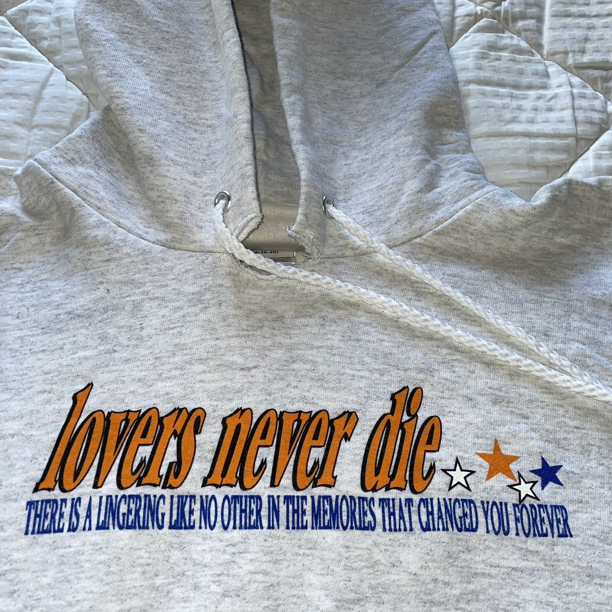 Hanes × Vintage Vintage Hanes Love Never Dies Hoodie Size US M / EU 48-50 / 2 - 3 Thumbnail