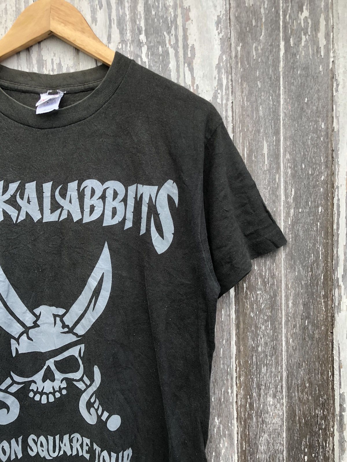 Band Tees × Japanese Brand × Vintage Vintage Y2K Sunfaded Shakalabbits Rock Band Tee Size US M / EU 48-50 / 2 - 6 Thumbnail