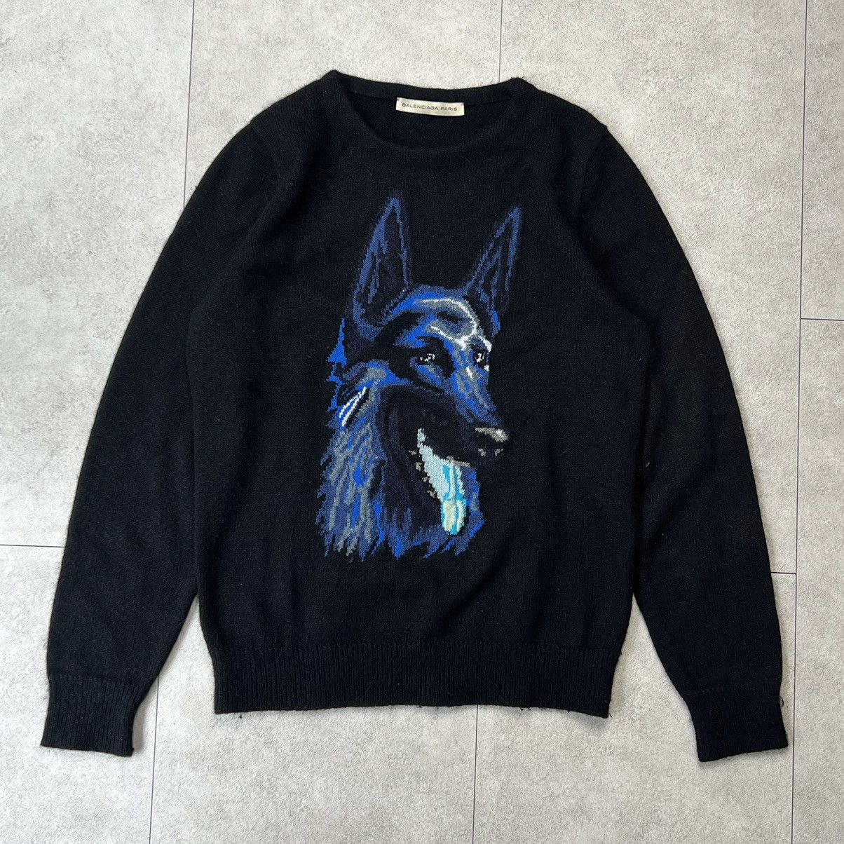 Balenciaga Balenciaga AW11 Shepherd Dog Kiyan Iconic Angora Sweater Size US S / EU 44-46 / 1 - 1 Thumbnail
