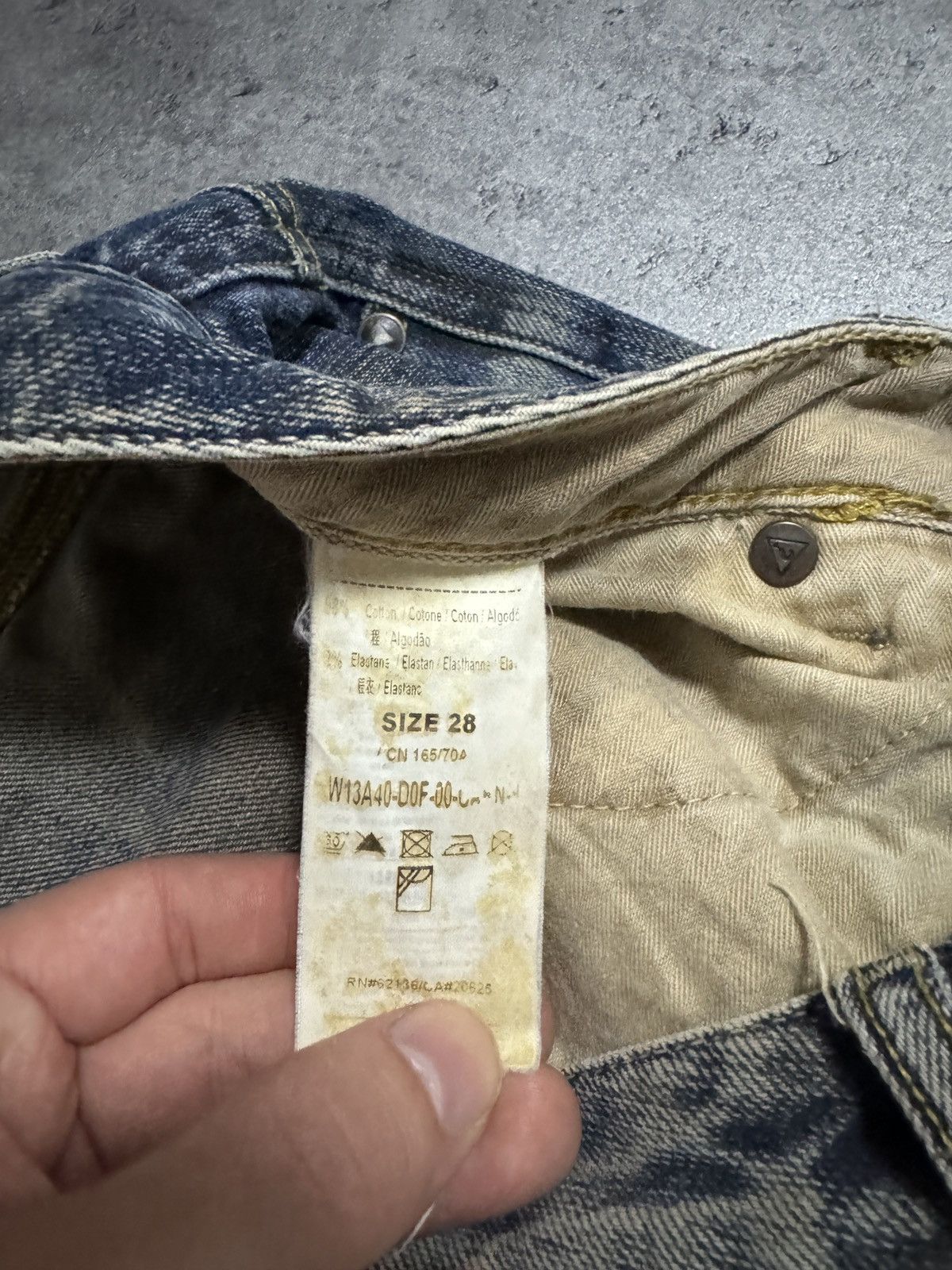 Japanese Brand × Vintage Guess Selvedge Vintage Baggy Jeans Distressed Rap Skate Y2K Size US 28 / EU 44 - 10 Thumbnail
