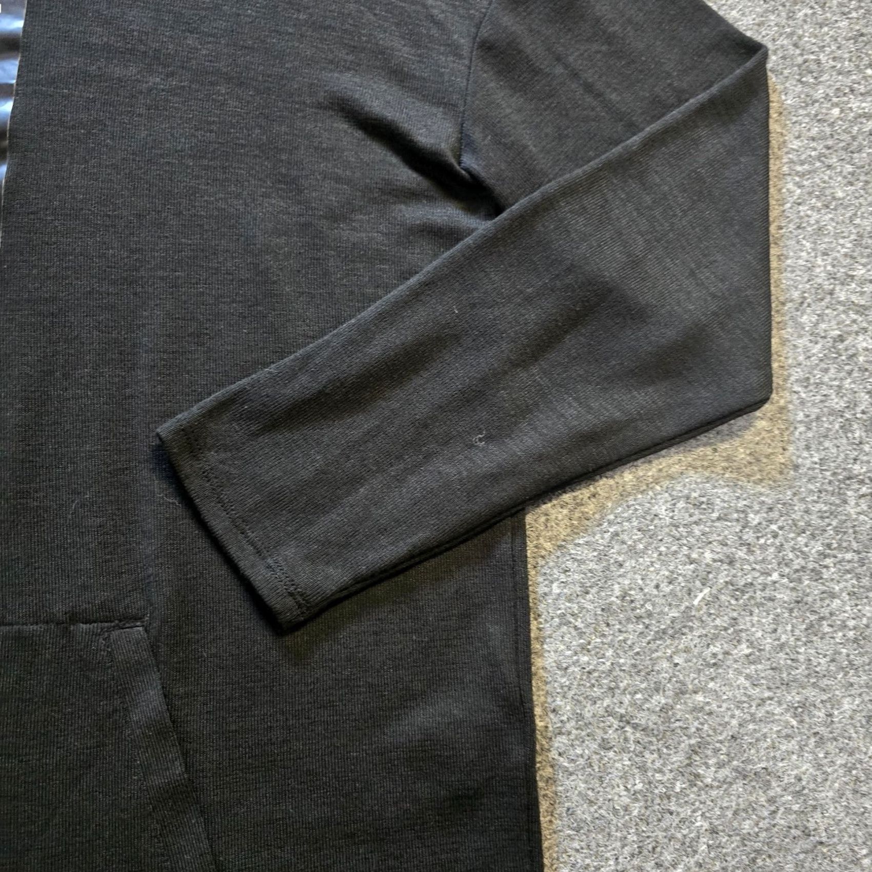 Banana Republic Banana Republic Blouse Women Size M Black Lightweight Cowl Neck Pockets Casual Size M / US 6-8 / IT 42-44 - 3 Thumbnail