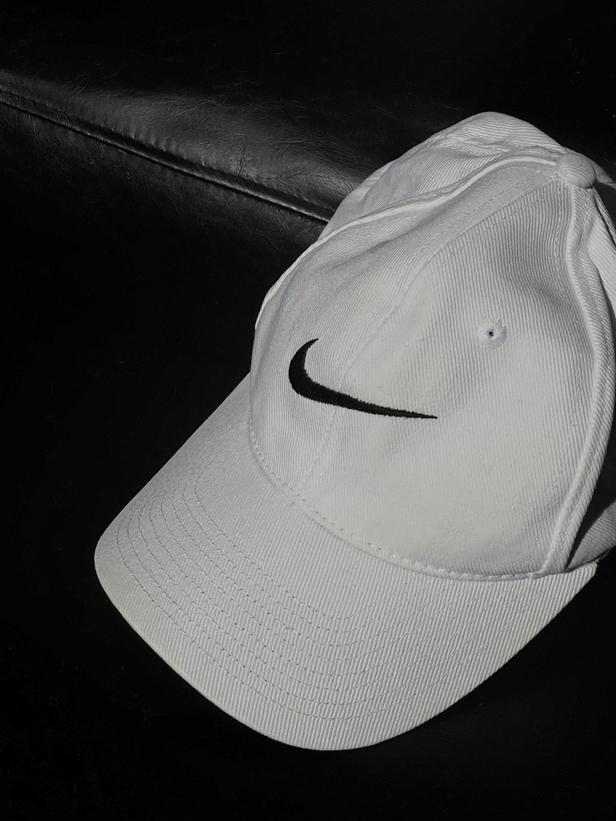 Nike × Vintage 90’s Nike Vintage white cap embroidered black logo Size ONE SIZE - 10 Thumbnail