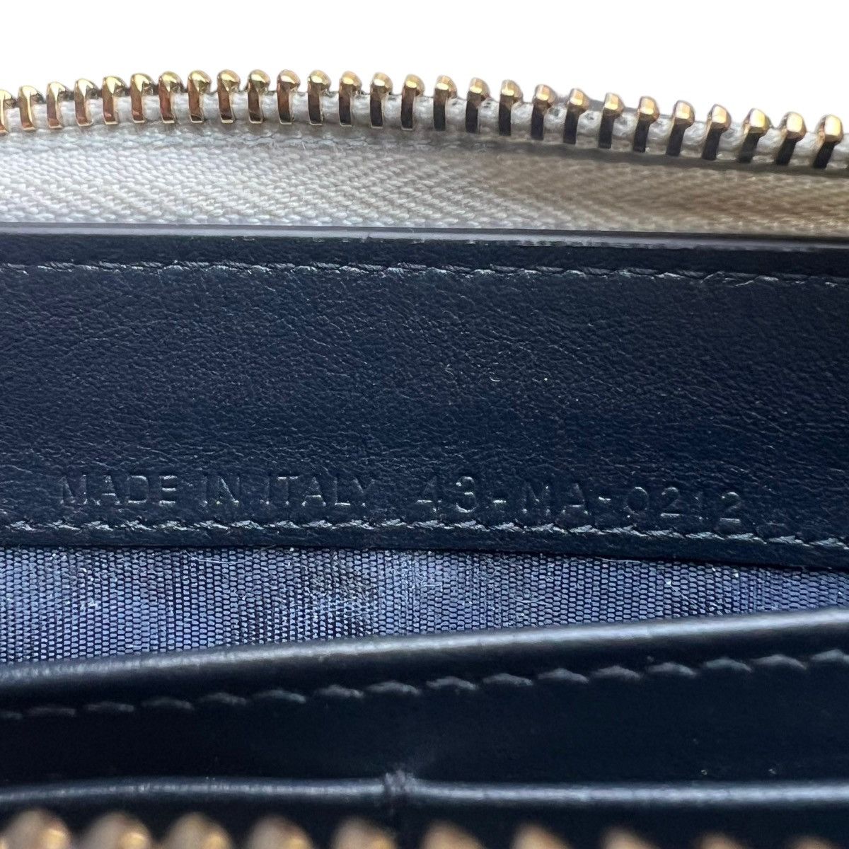Dior Dior Vibe Voyageur Zip Around Wallet Size ONE SIZE - 6 Thumbnail