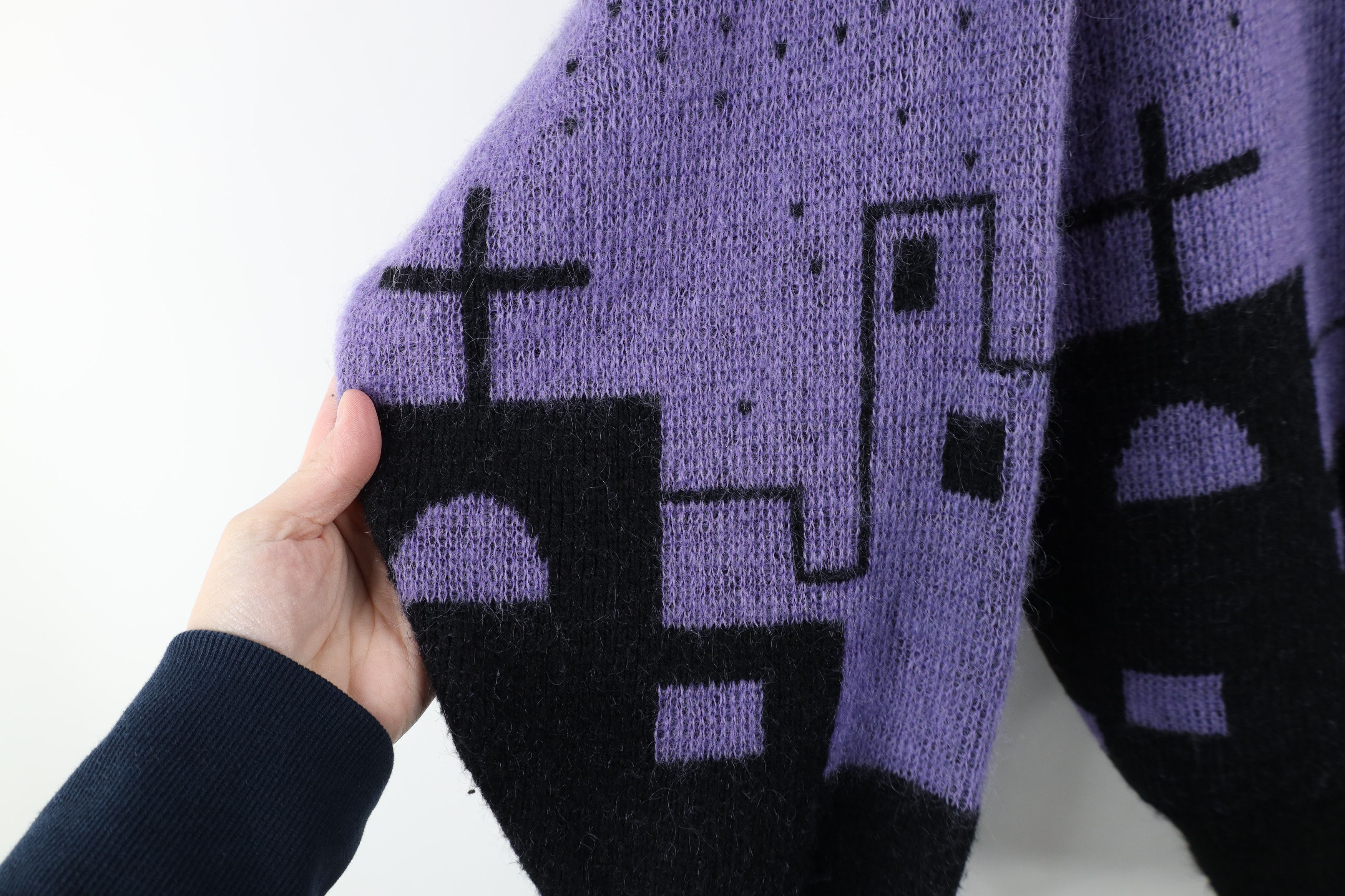 Vintage Vintage 90s Streetwear Abstract City Cross Collared Sweater Size XL / US 12-14 / IT 48-50 - 4 Thumbnail