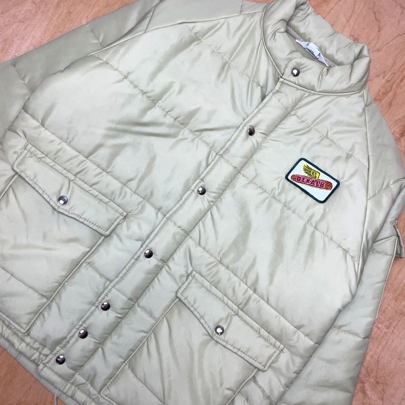 Vintage VINTAGE Trojan Beige Long Sleeve Puffer Jacket Adult XL (Fits 2XL) Full Button & Zip Mens Size US XXL / EU 58 / 5 - 3 Thumbnail