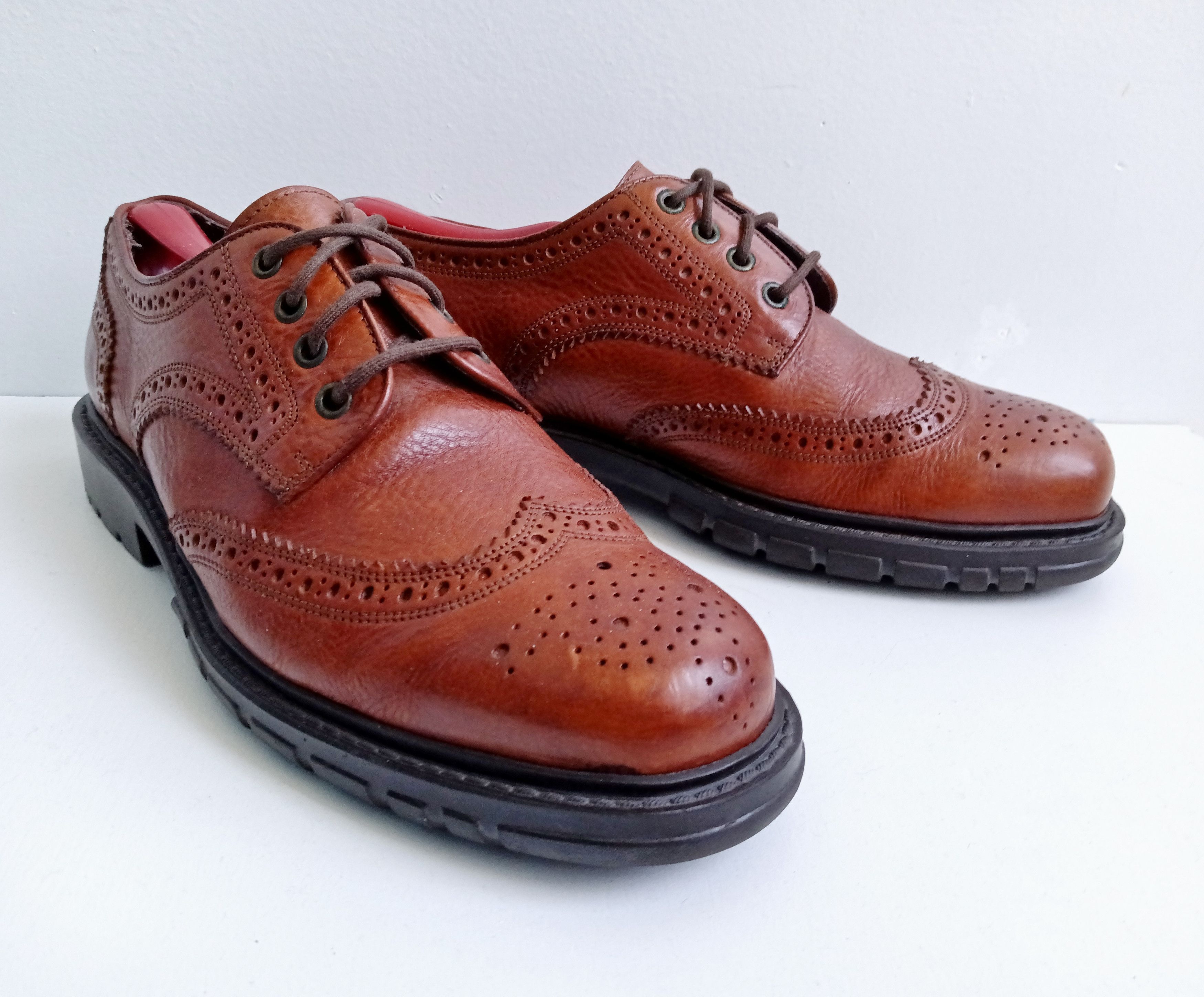 Polo Ralph Lauren Polo Ralph Lauren Wingtip Oxford Shoes Size US 10 / EU 43 - 1 Thumbnail