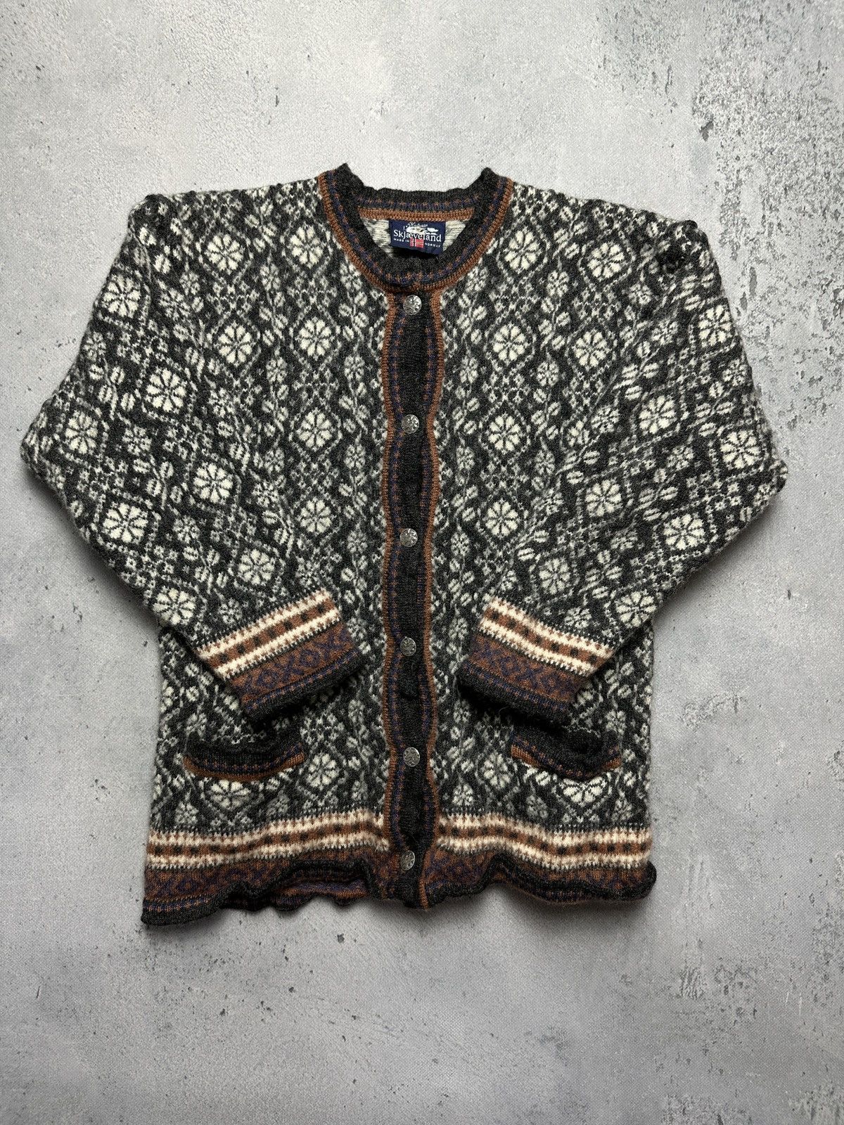 Dale Of Norway Vintage Skjaeveland Made In Norway Crazy Warm Cardigan y2k Size M / US 6-8 / IT 42-44 - 1 Thumbnail