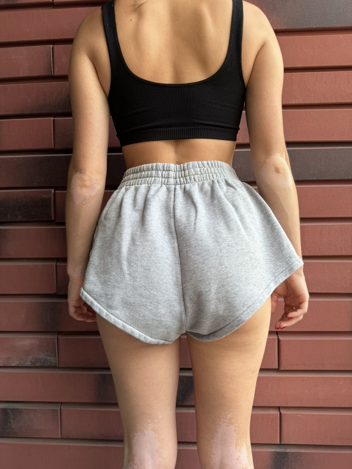 Adidas Adidas Sweat shorts cropped shorts twerk dance swag size M Size 25" / US 0 / IT 36 - 3 Thumbnail