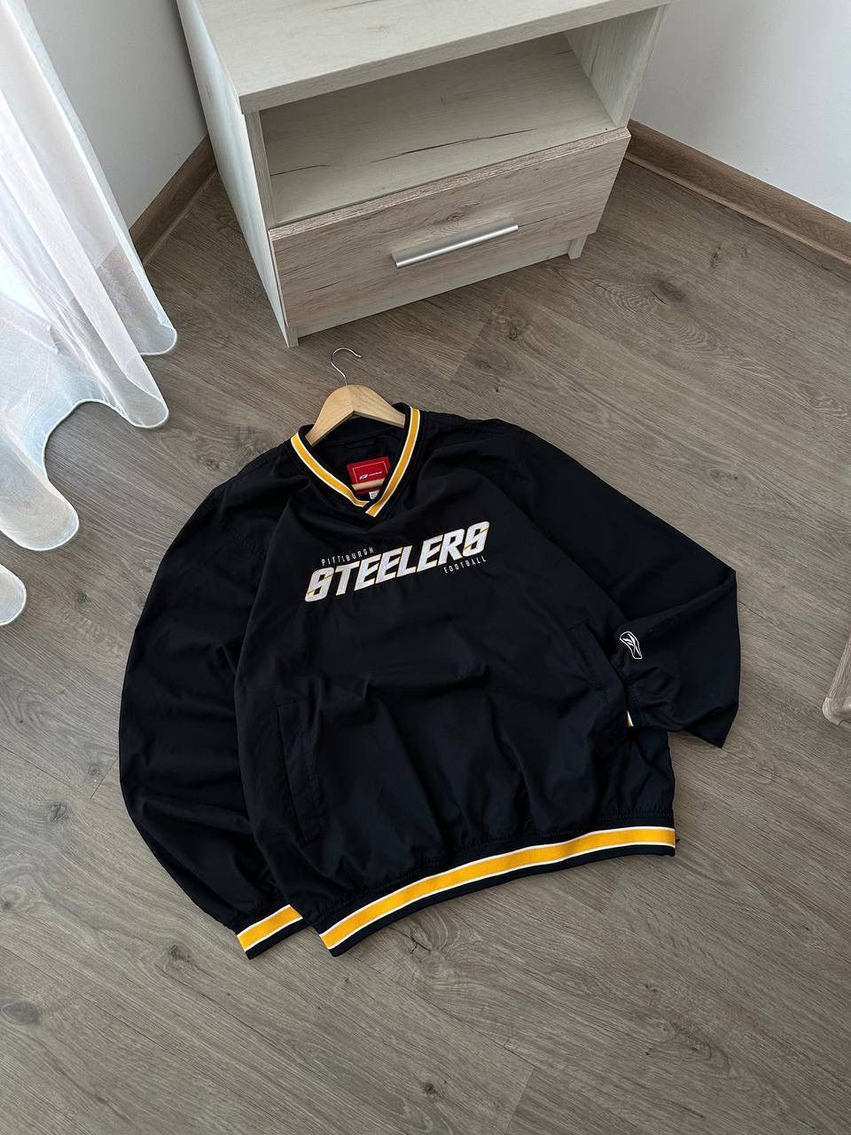 NFL × Vintage Vintage NFL Reebok Steelers Nylon Black Sweatshirt Size US L / EU 52-54 / 3 - 12 Thumbnail