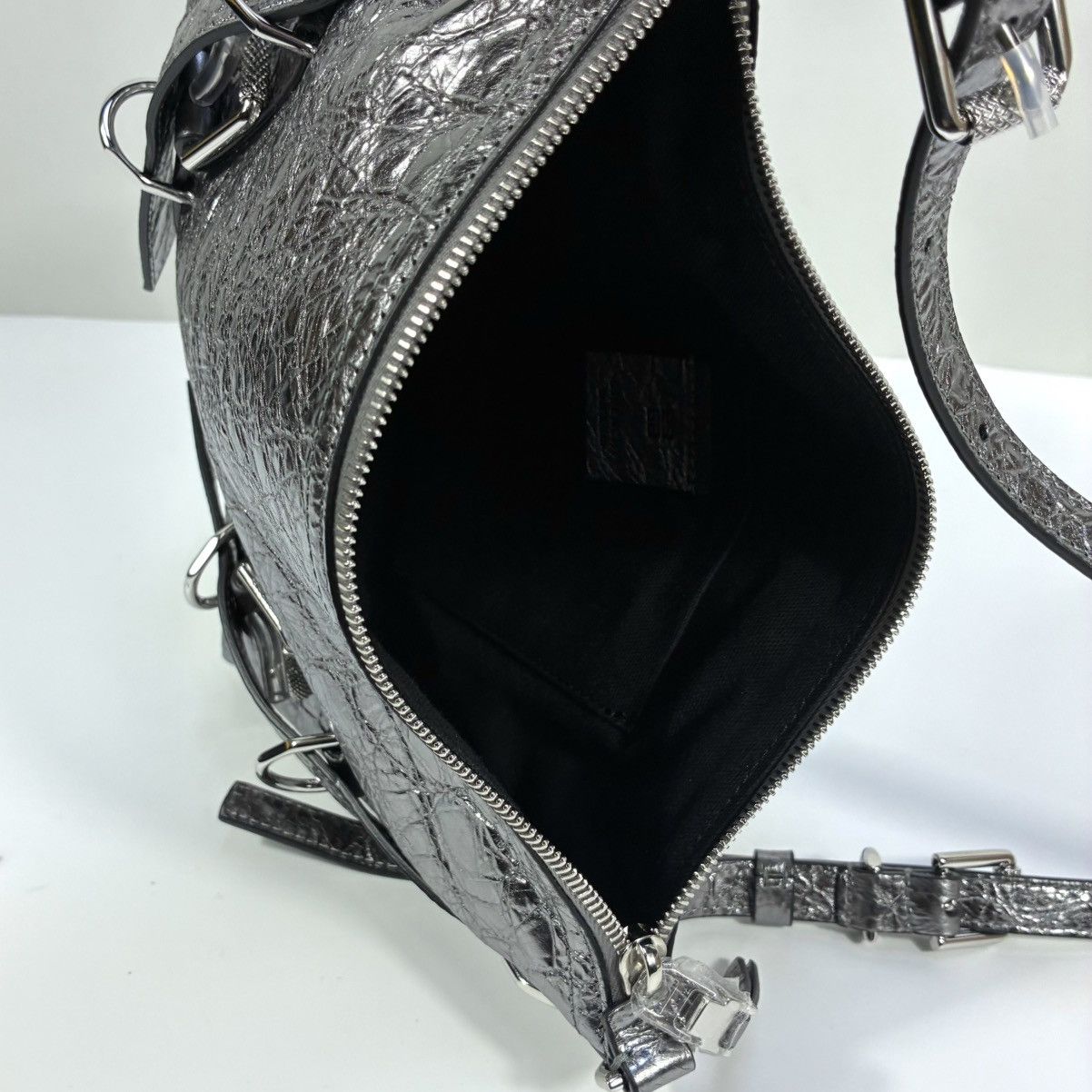 Givenchy Givenchy Small Voyou Laminated Leather Crossbody Bag Silver Size ONE SIZE - 13 Thumbnail