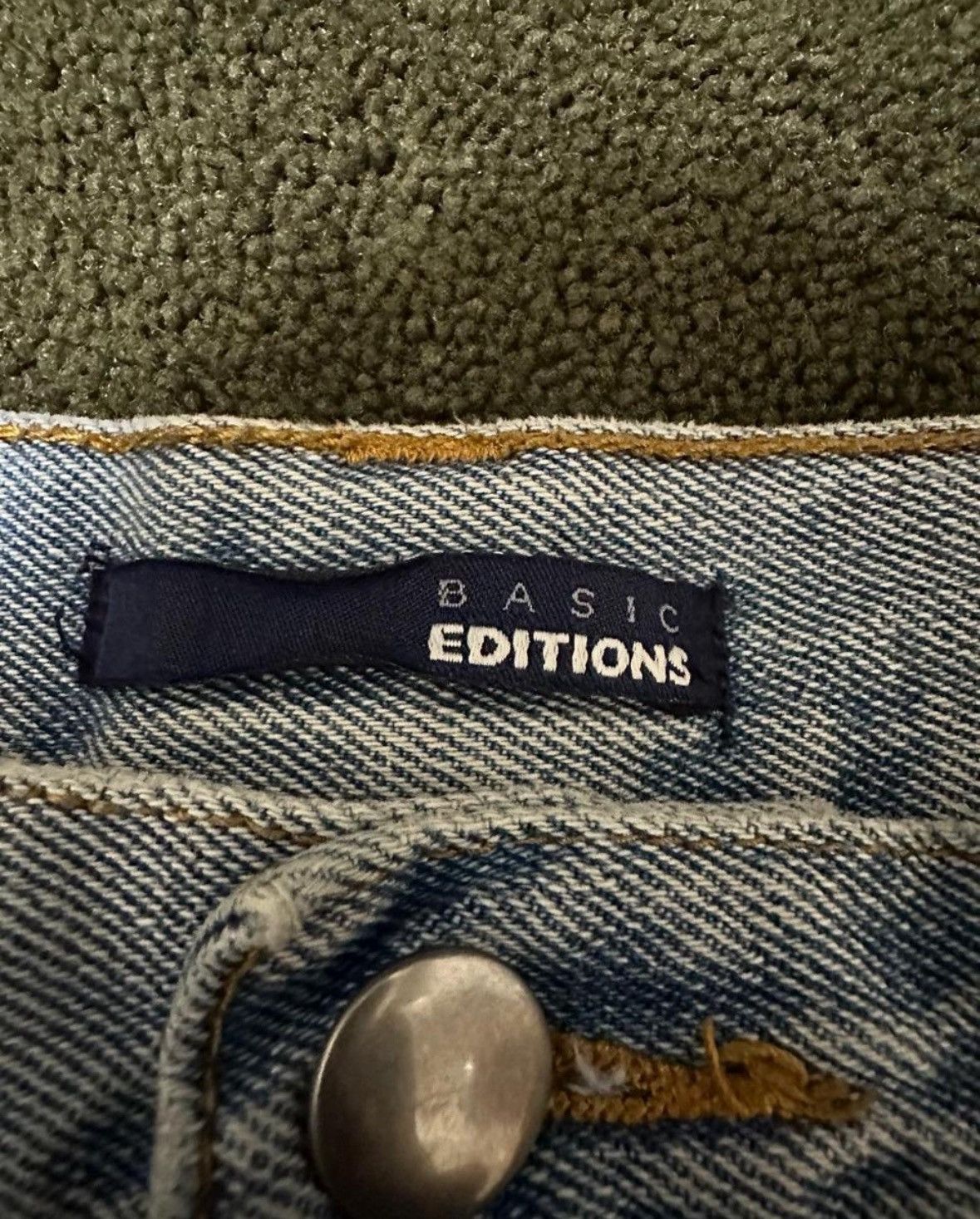 Other Basic Editions light wash denim jeans Size US 40 / EU 56 - 3 Thumbnail