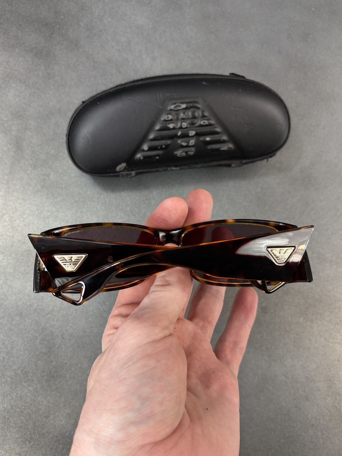 Emporio Armani × Giorgio Armani Emporio Armani Sunglasses Sporty EA 9538/S Wrap Y2K Brown Size ONE SIZE - 4 Thumbnail