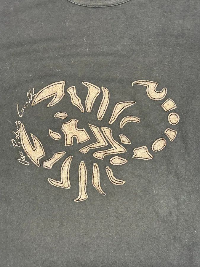 Roberto Cavalli 2000s Cavalli Scorpio Black T-Shirt Size US S / EU 44-46 / 1 - 6 Thumbnail