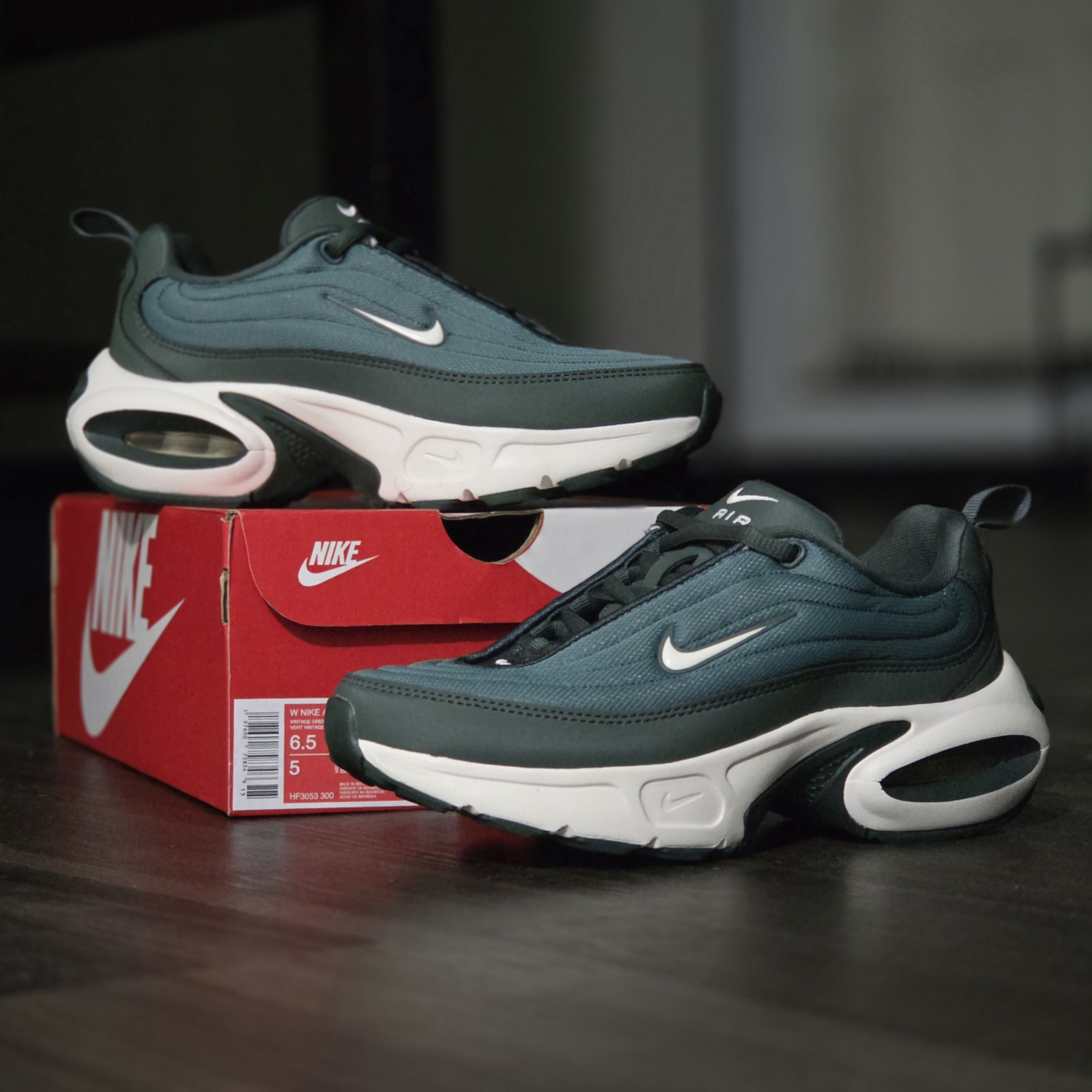 Nike Nike Air Max Women’s Vintage Green Bicoastal Soft-SZ 6.5 Size US 6.5 / IT 36.5 - 1 Thumbnail