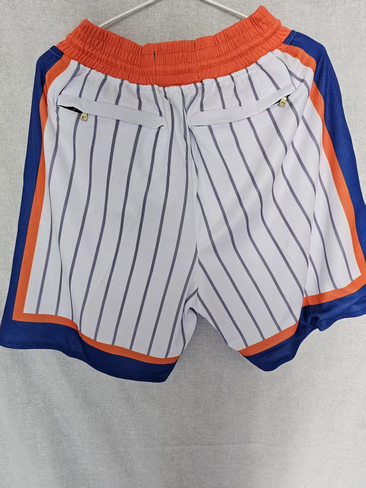NBA New York Knicks Short XL Size US 36 / EU 52 - 4 Thumbnail