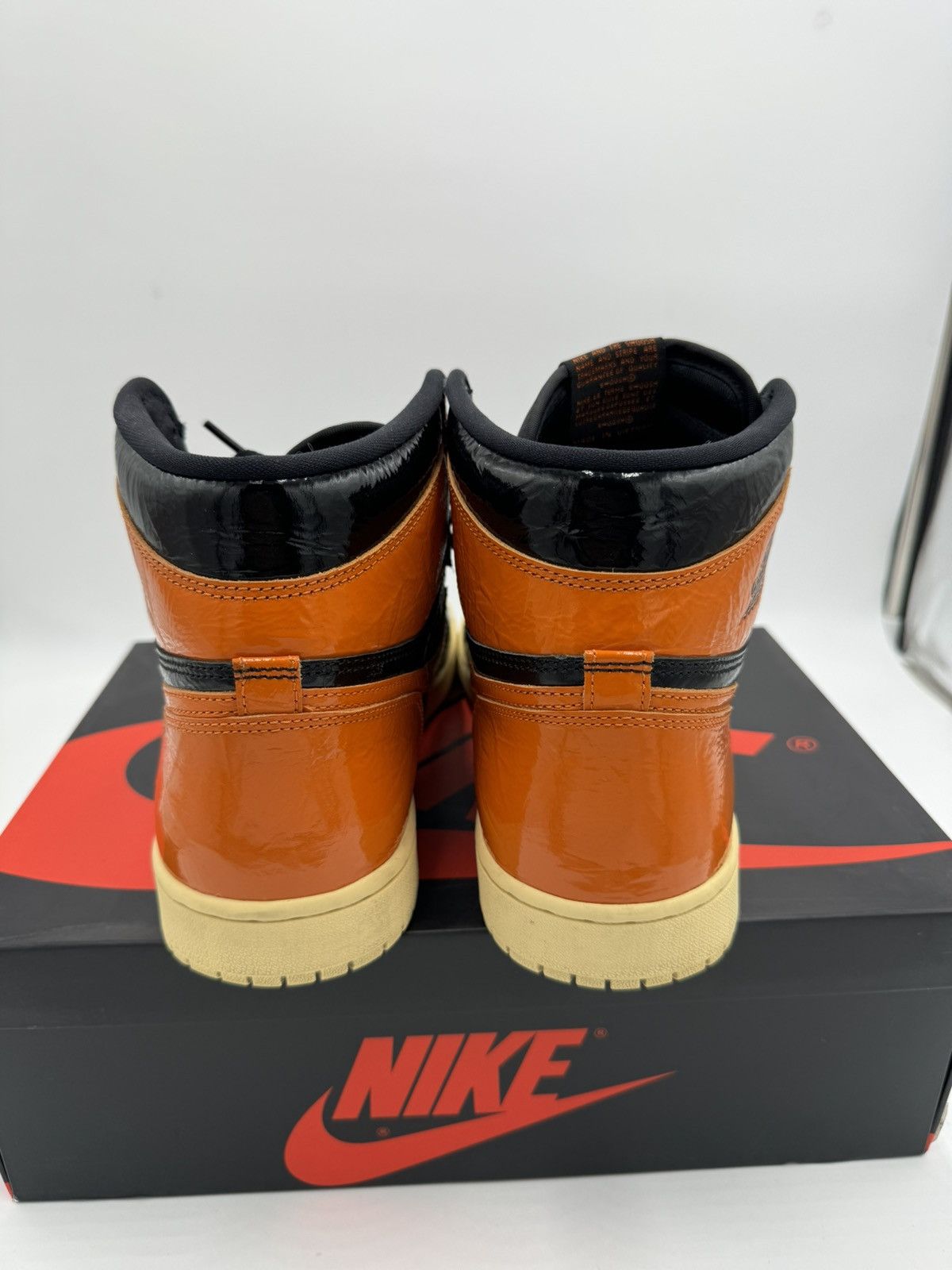 Nike Air Jordan 1 Shattered Backboard 3.0 Size US 11 / EU 44 - 4 Thumbnail