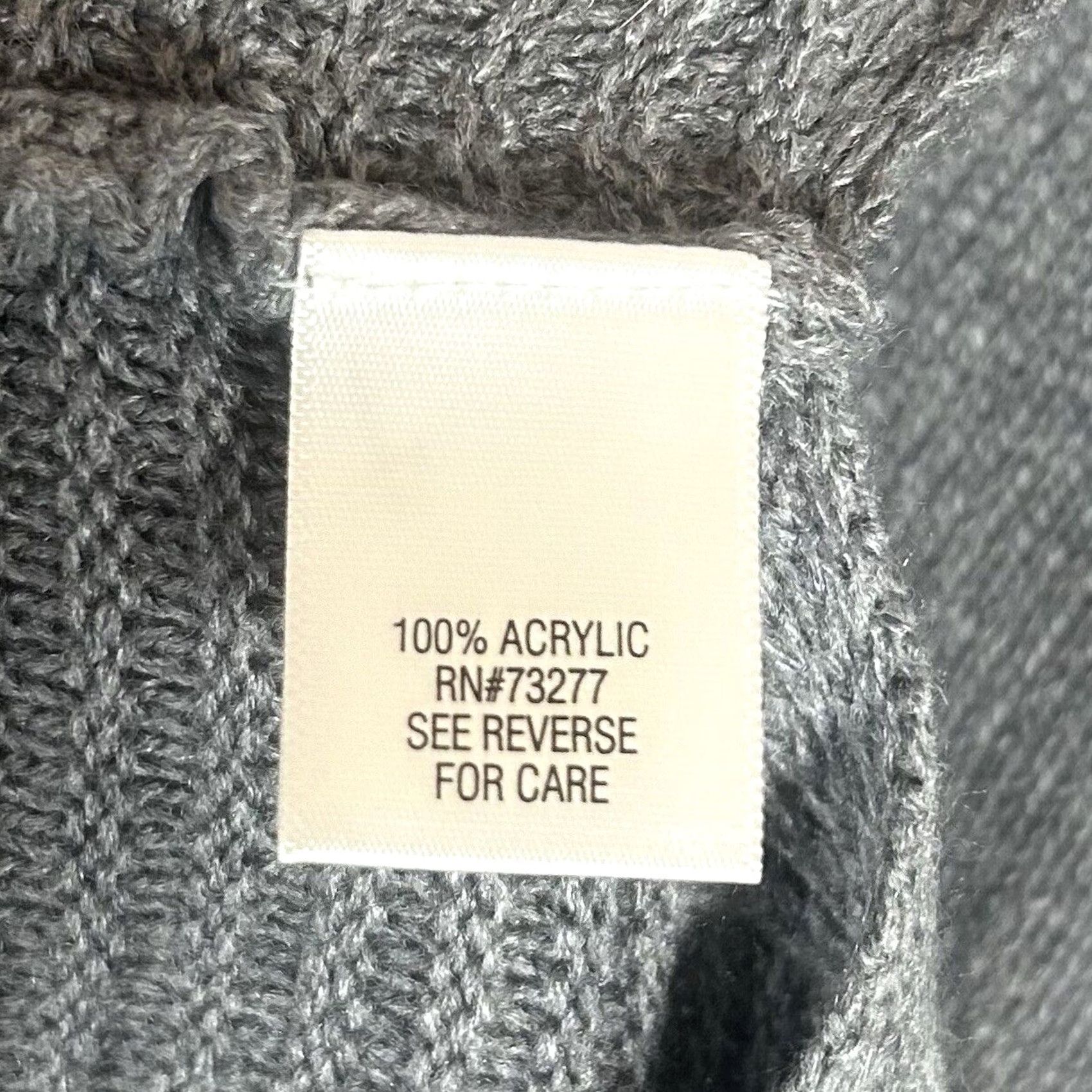 Croft & Barrow Croft & Barrow Womens Knit V-Neck Sweater L Long Sleeve NWT Gray Accents: Breathable Lightweight Pullover Knit 100% Acrylic Size L / US 10 / IT 46 - 7 Thumbnail