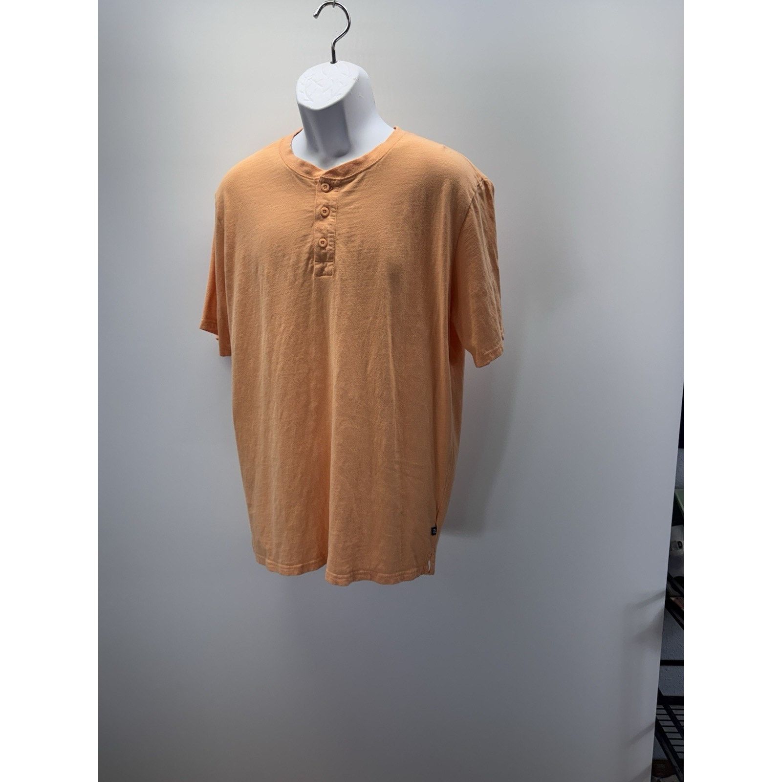 Gap Gap Men’s Henley T-Shirt Orange X-Large Buttons Casual Top Size US XL / EU 56 / 4 - 1 Thumbnail