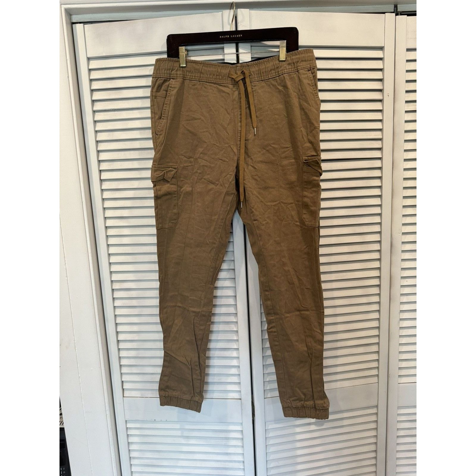 Designer × True Religion True Religion Khaki Tan Cargo Joggers Size Small (30) Size US 30 / EU 46 - 1 Thumbnail