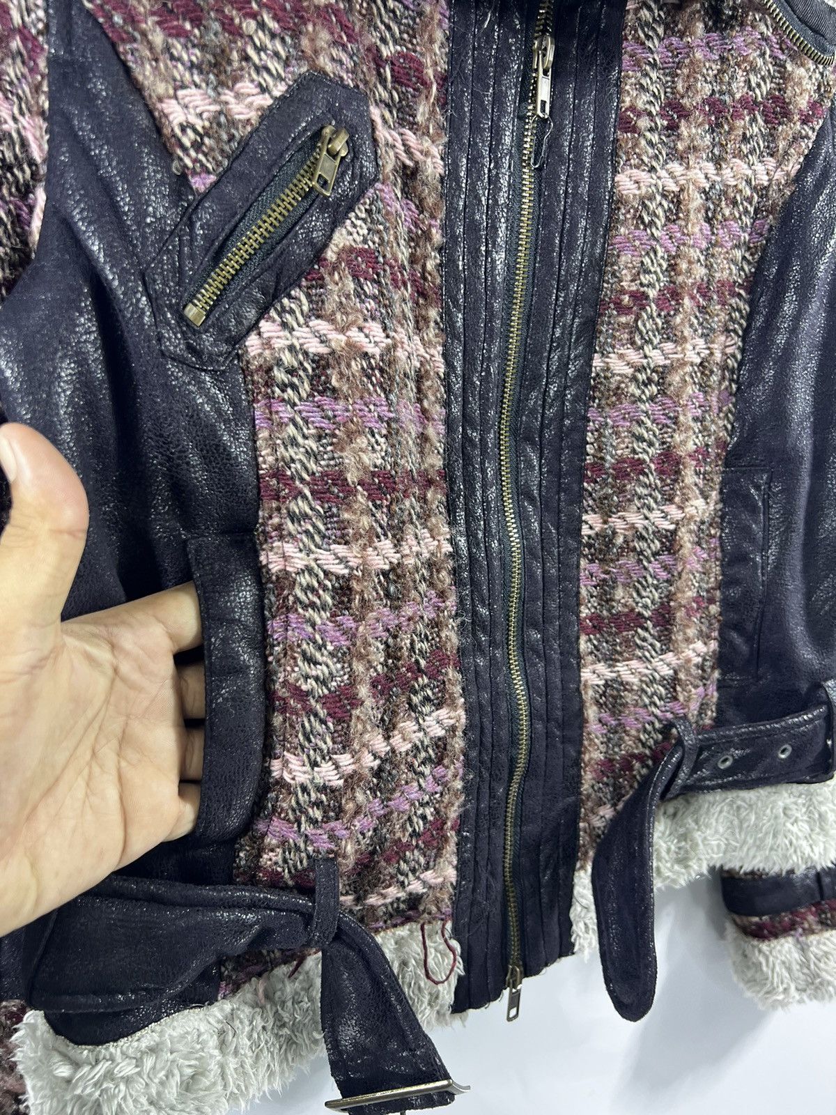 Desigual 🔥 CROPED 🔥 B-3 style Tweed Heavy Jacket Size S / US 4 / IT 40 - 5 Thumbnail