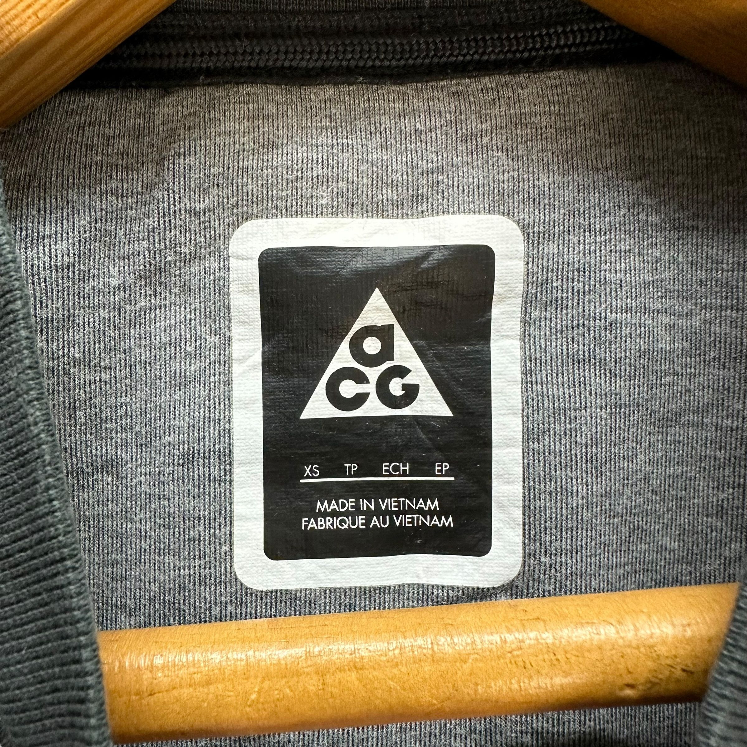 Nike NIKE ACG Big Logo Crewneck Pullover Sweater #A6-0139 Size US XS / EU 42 / 0 - 9 Thumbnail