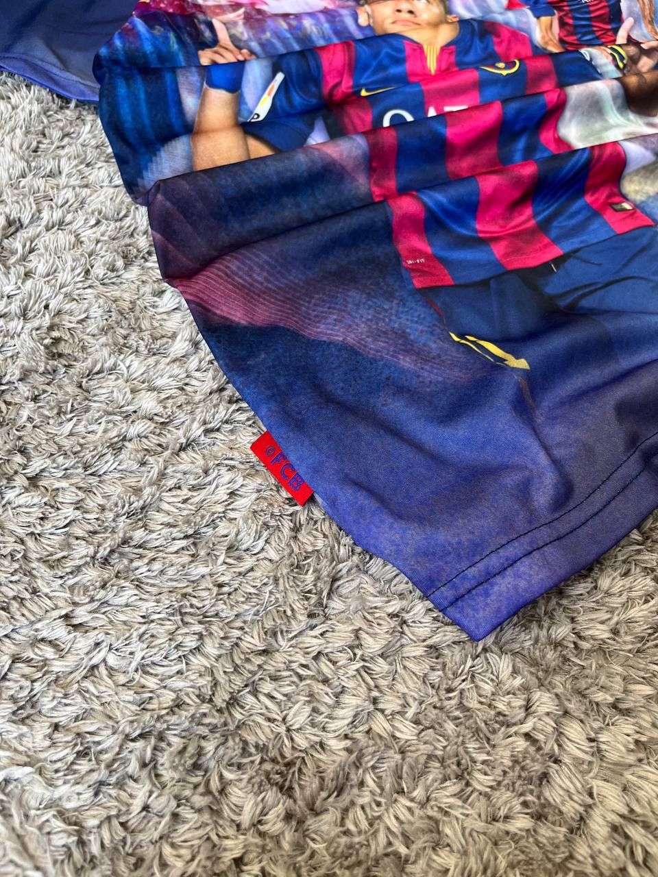 Vintage Barcelona F.C. T-Shirt Neymar Jr 11 Big Logo Rare Y2k Size US M / EU 48-50 / 2 - 7 Thumbnail