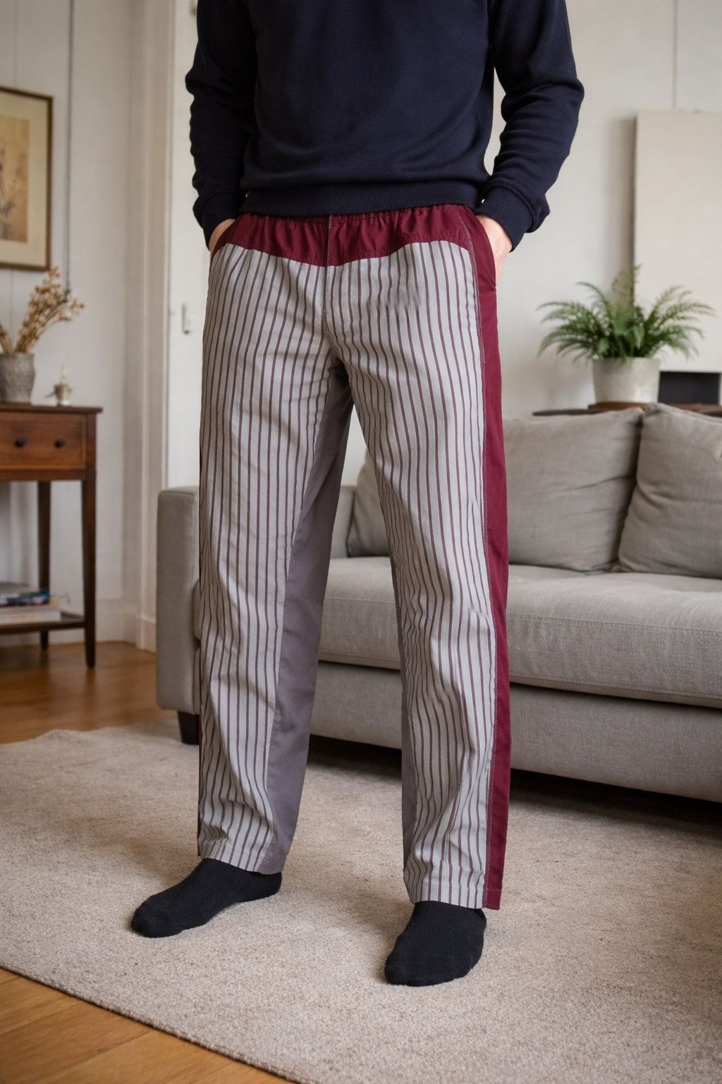 Dries Van Noten Dries van noten Grey Red striped pants Size US 36 / EU 52 - 1 Thumbnail