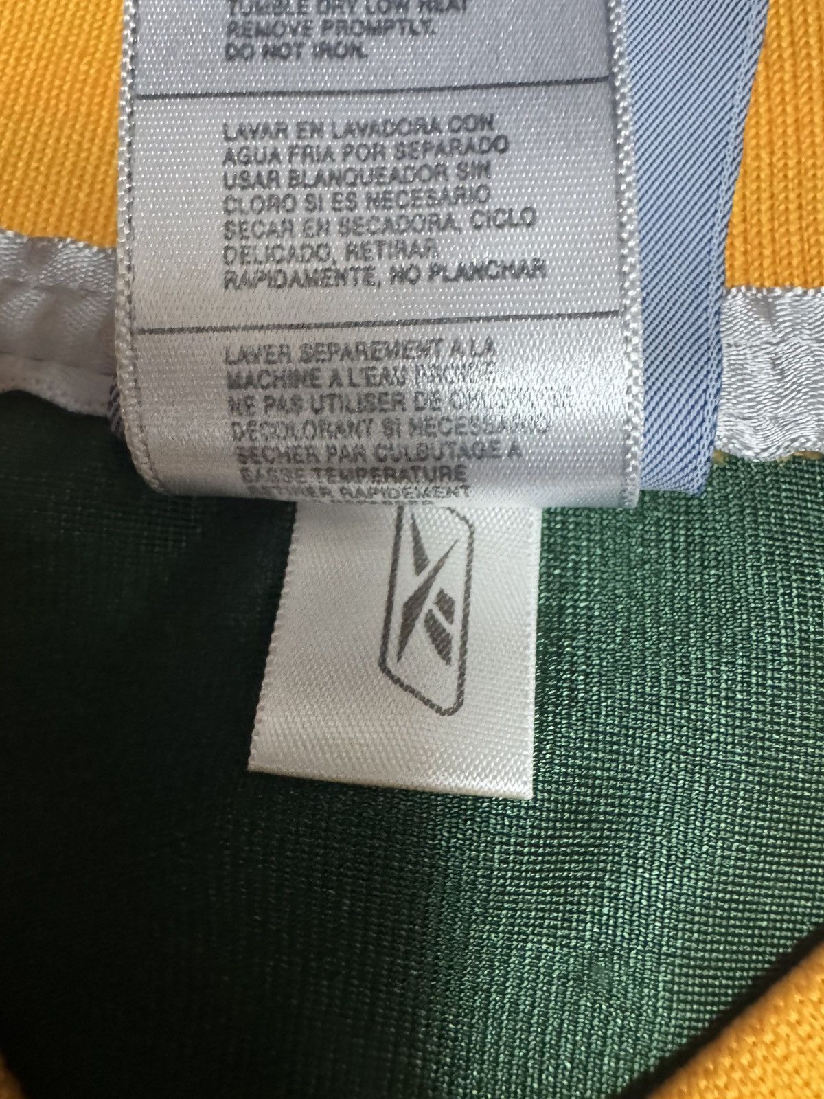 Reebok Brett Favre #4 Green Bay Packers NFL Equipment Home Jersey Size US L / EU 52-54 / 3 - 6 Thumbnail