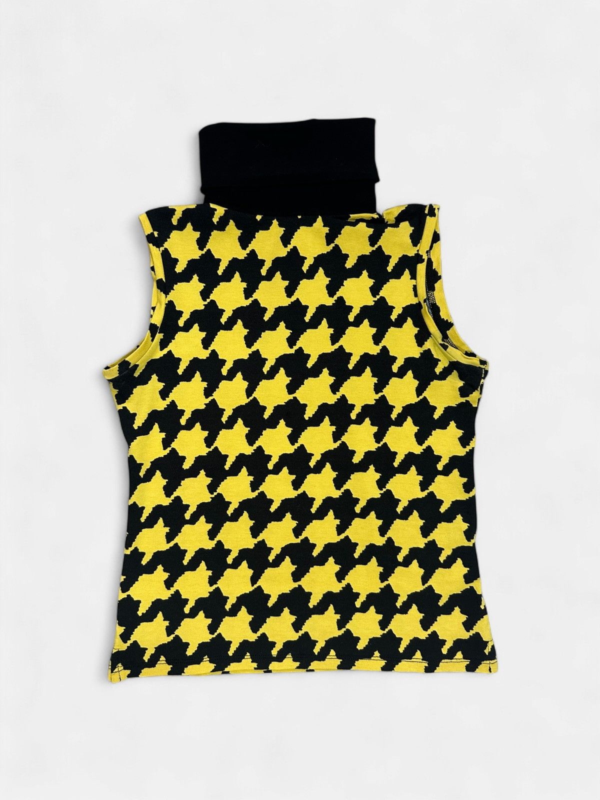 Alexander McQueen Alexander Mcqueen - Yellow Turtleneck / Tanktop Size S / US 4 / IT 40 - 1 Thumbnail