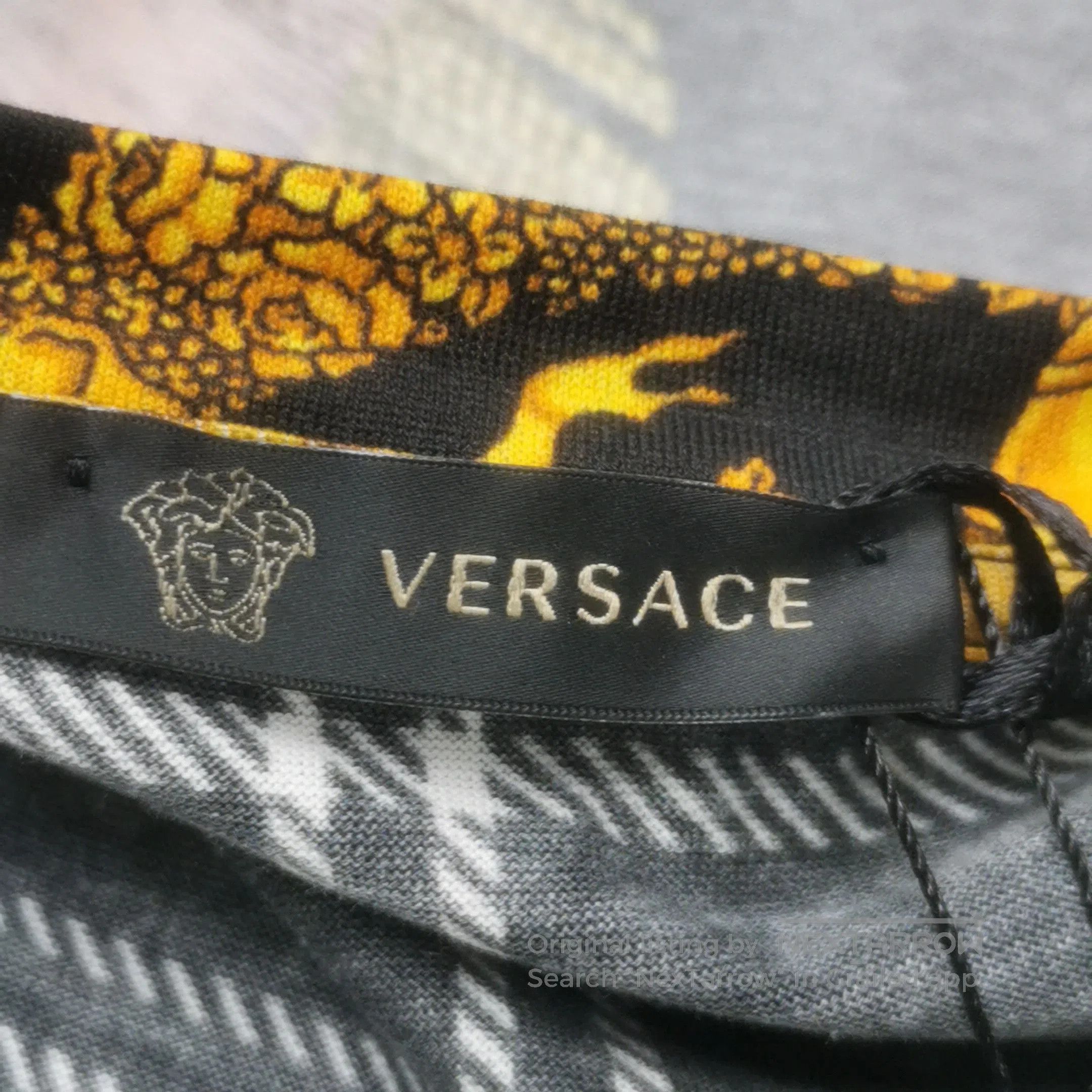 Versace Versace Cotton Patchwork Print Crew Neck T-Shirt S. Size US S / EU 44-46 / 1 - 2 Thumbnail