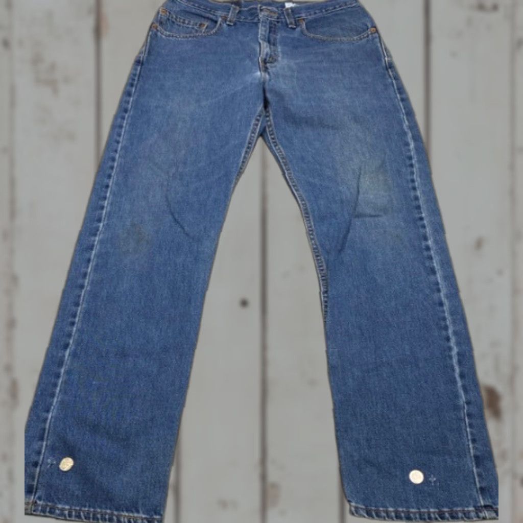 Levi's VTG Levi's 505 Jeans Men's 32x30 Blue Denim Regular Straight Distressed USA Jeans Mens 32 Blue Distressed 505 Straight Levi's 500 Series Size US 32 / EU 48 - 1 Thumbnail