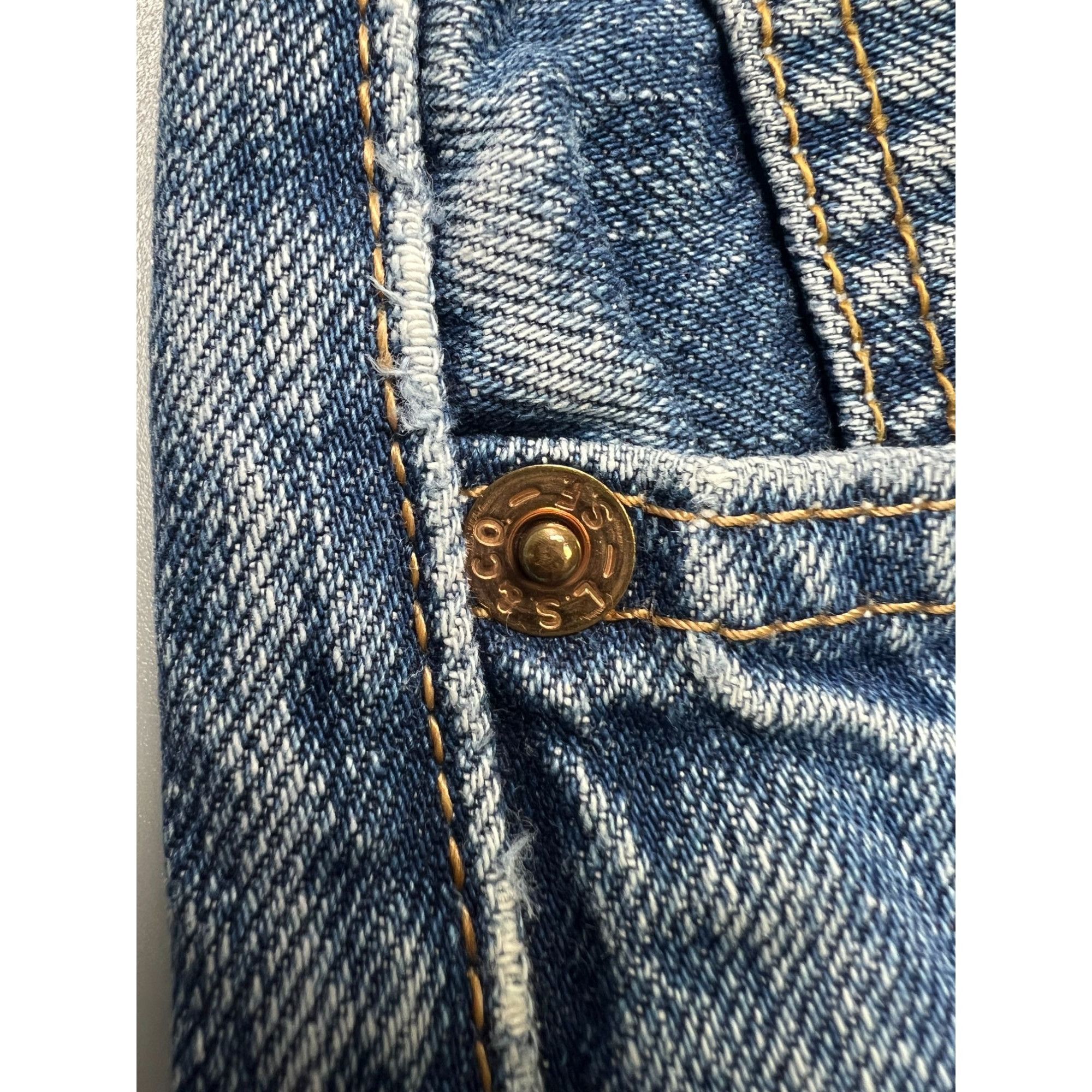 Levi's Levi’s 501 Distressed Denim Jeans Pants (Y1061) Size US 32 / EU 48 - 5 Thumbnail